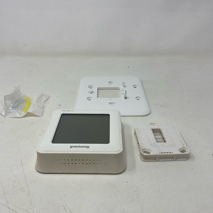 Back-UNT805233M8Q
