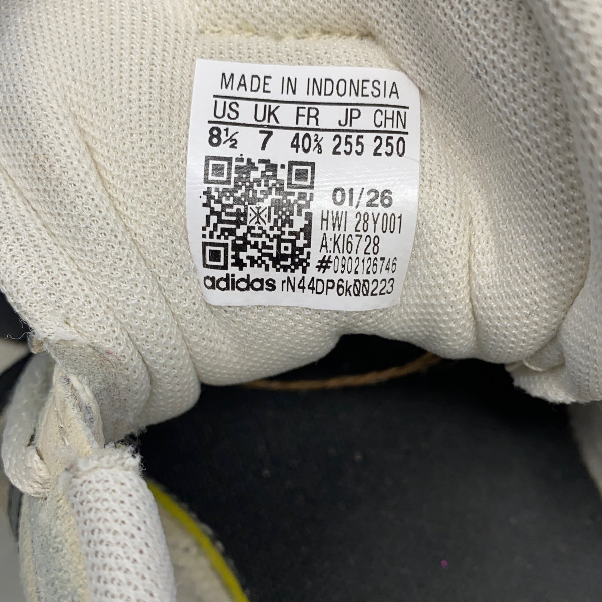 Serial #/Tag-LPNNG68CB8KBJ