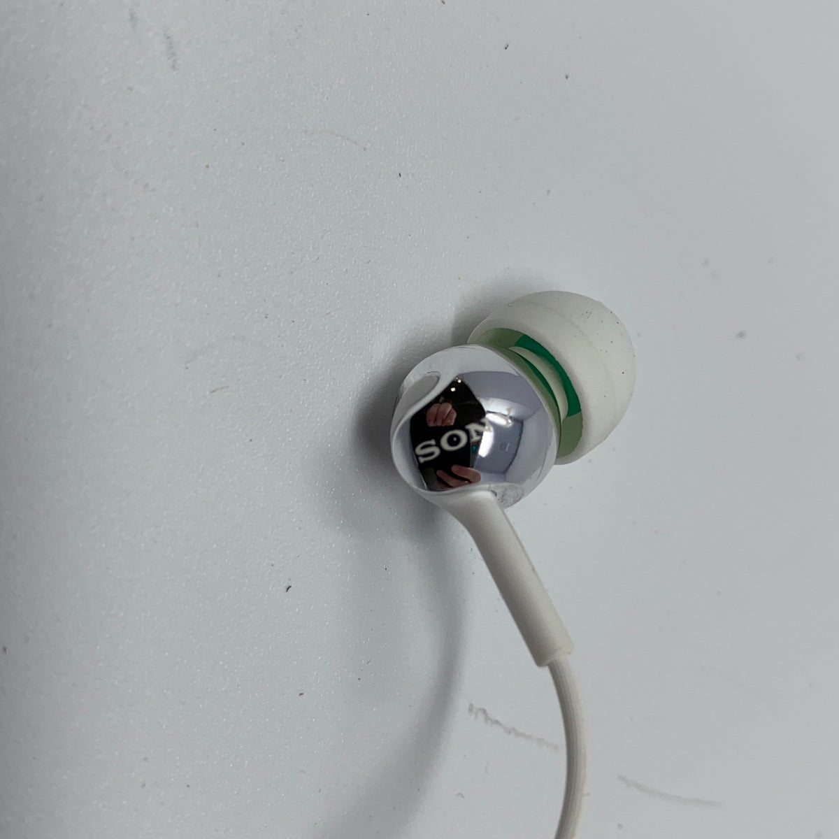 Serial #/Tag-LPNNG652V5SQQ