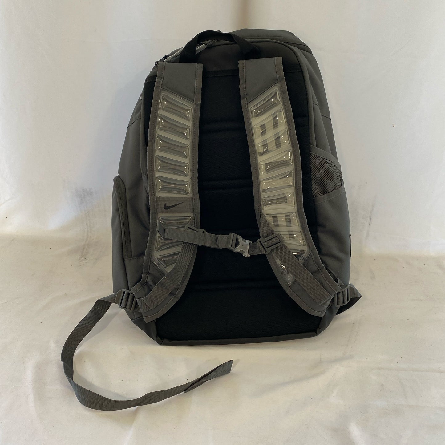 Back-UNT9846097DX