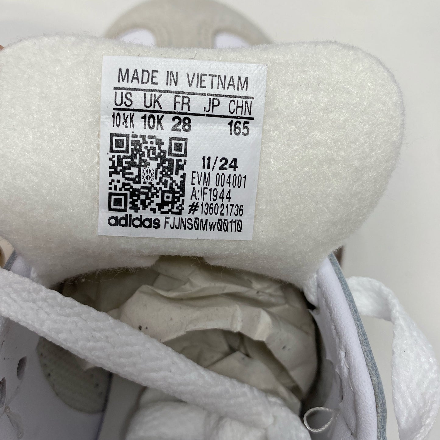 Serial #/Tag-UNT188218JBX