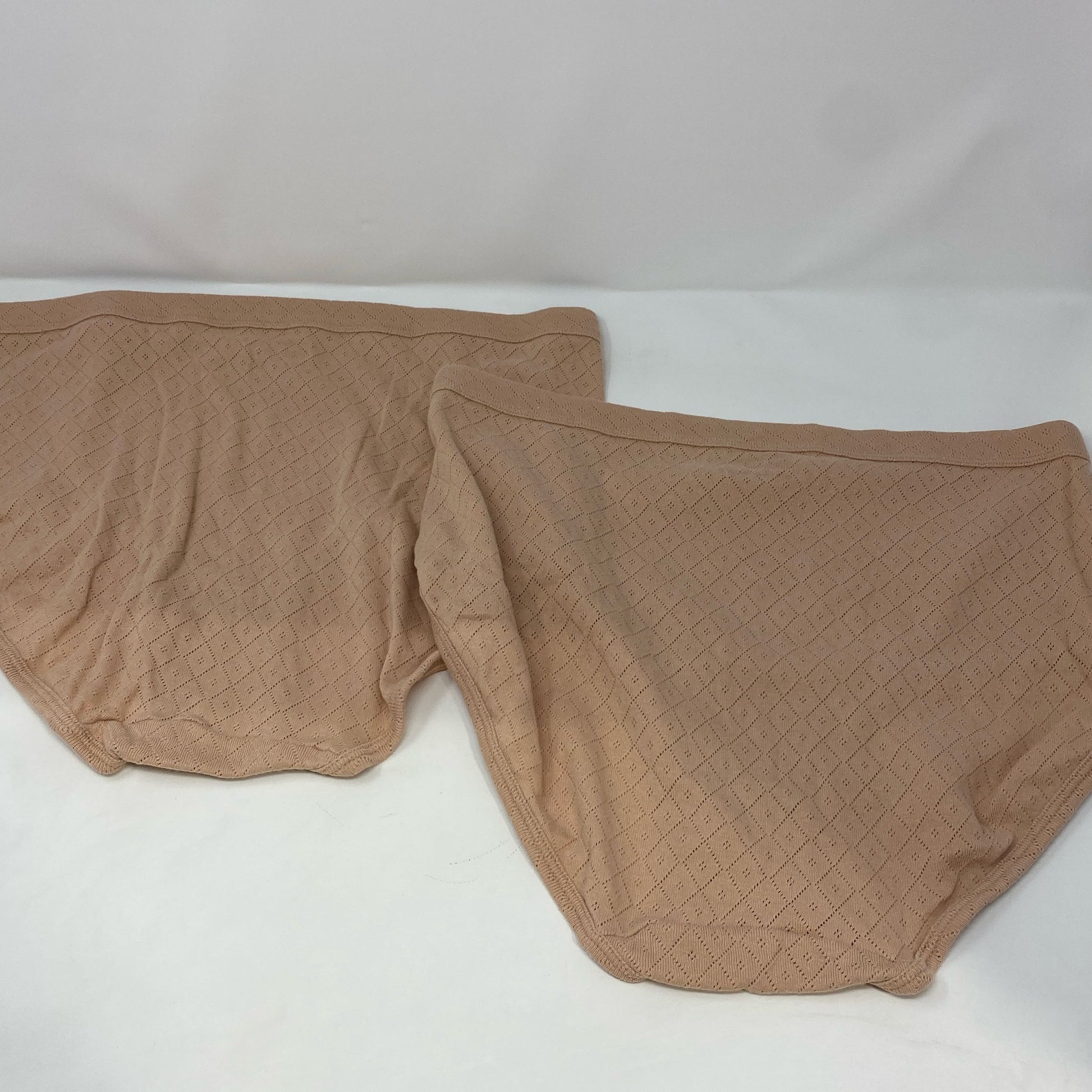 Bottom-UNT96832440E