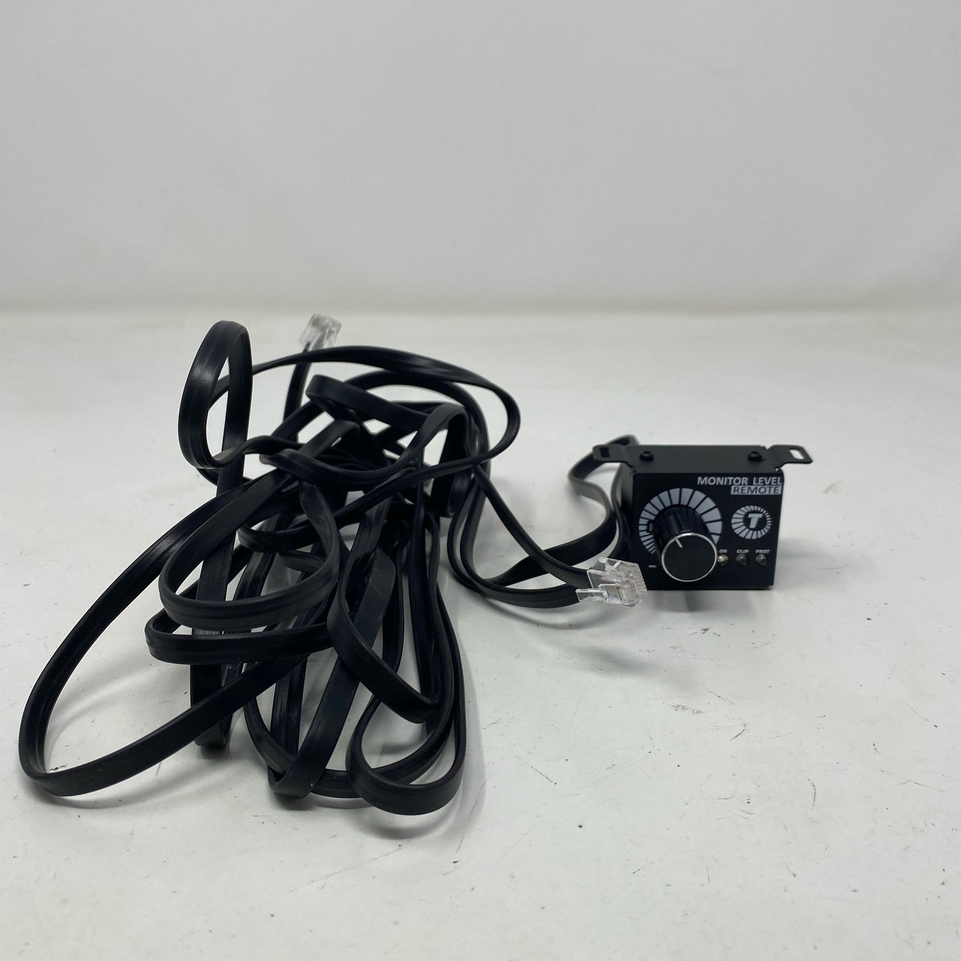 Front-UNT130591VSX