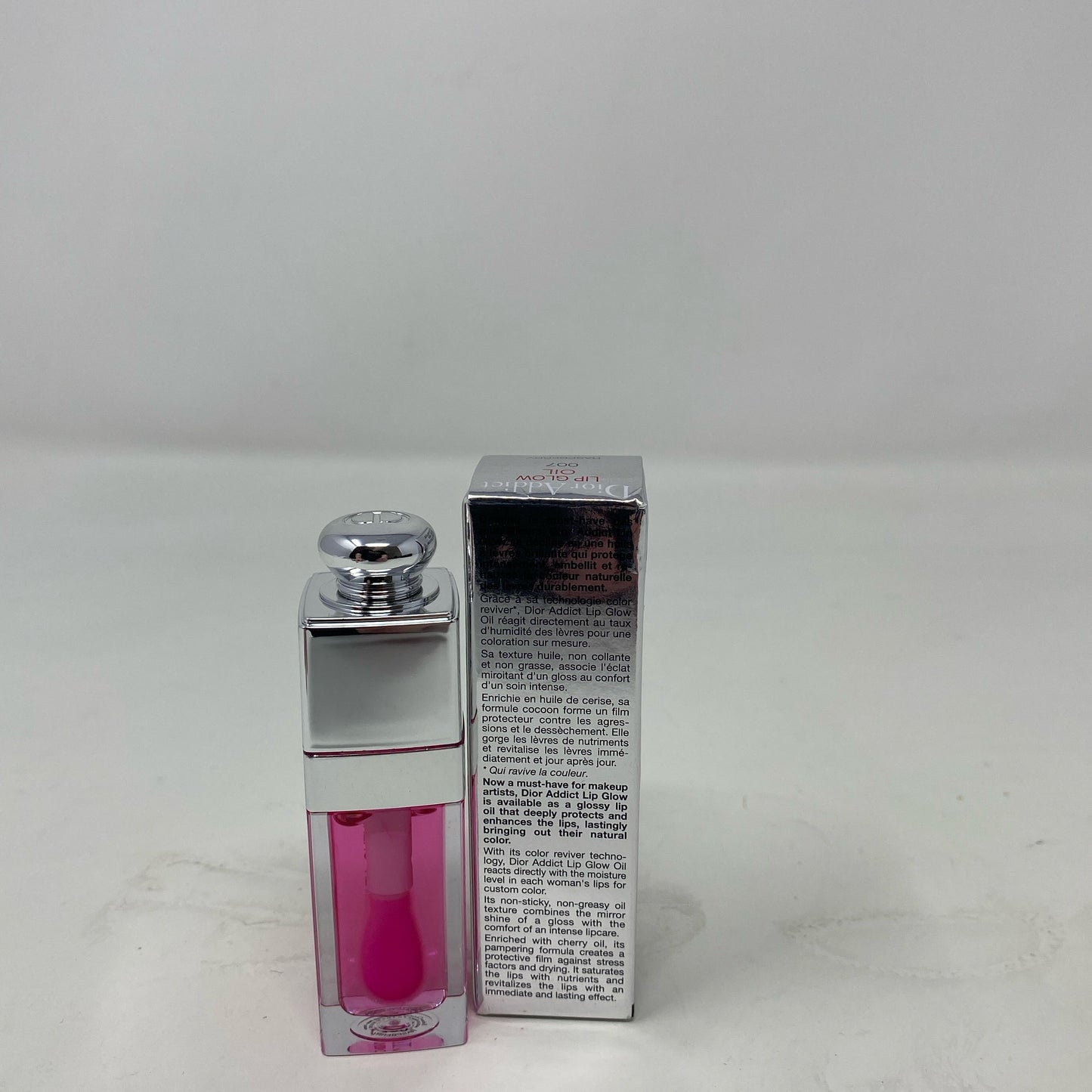 Back-UNT8105761HZ