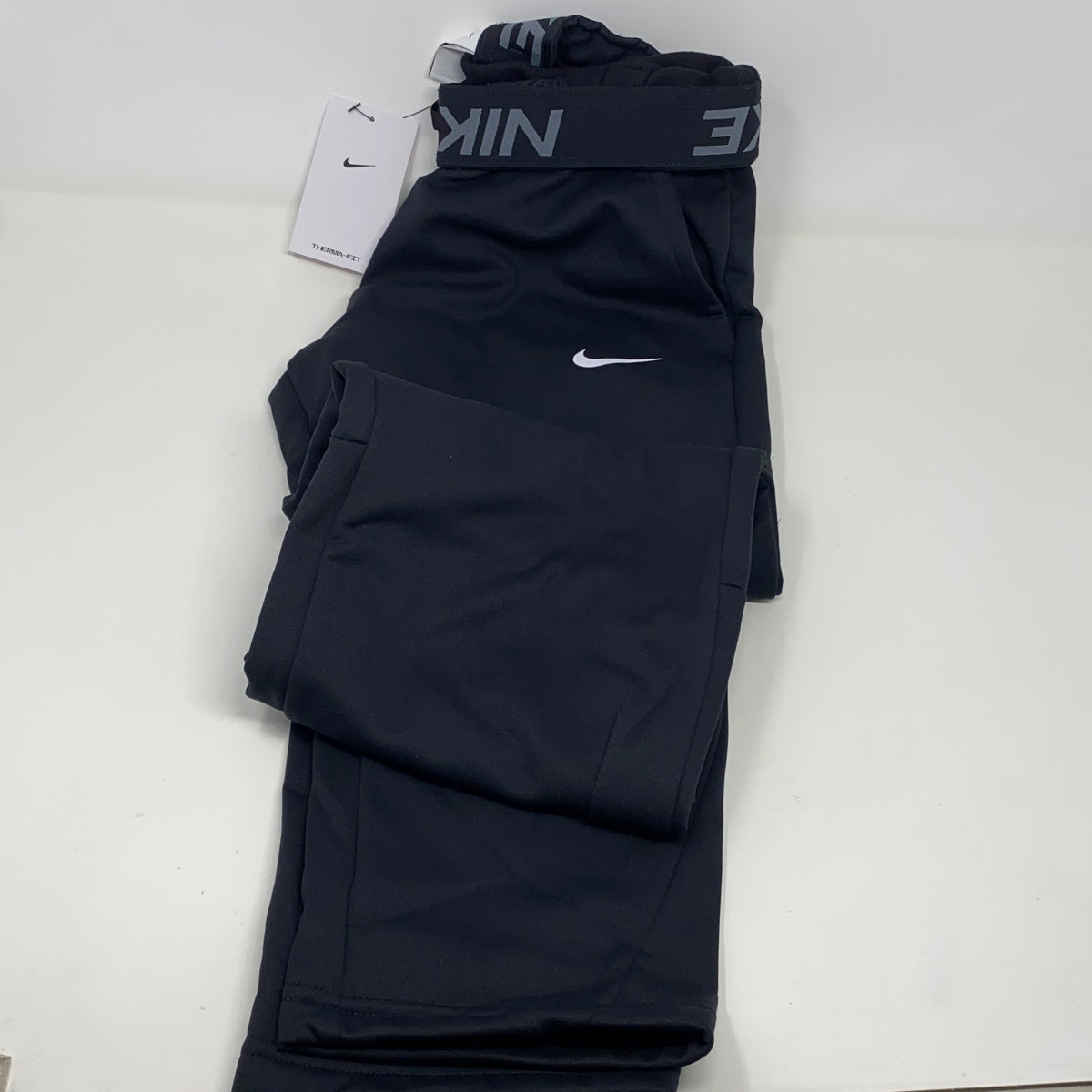 Bottom-UNT288731696
