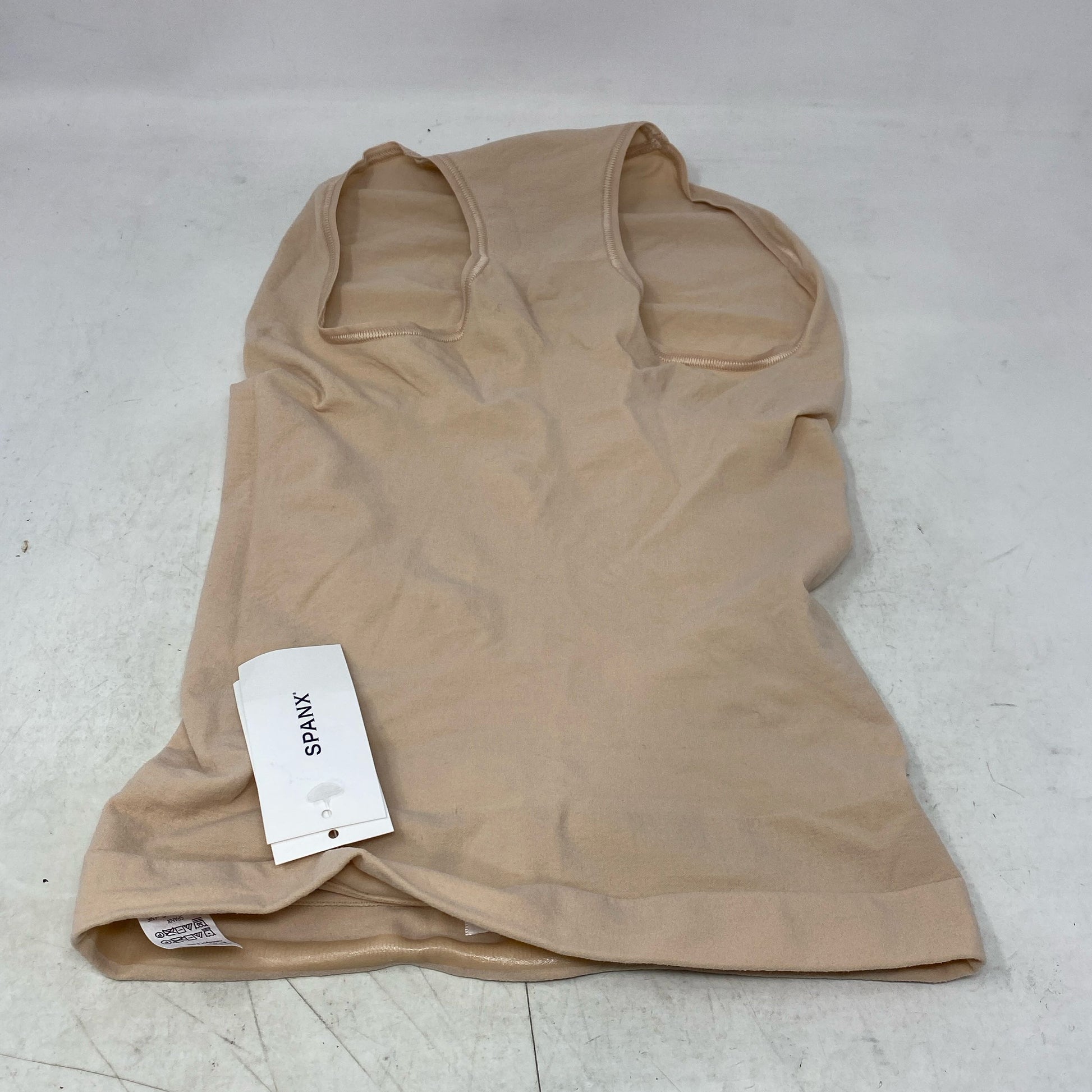 Back-UNT413717EU8