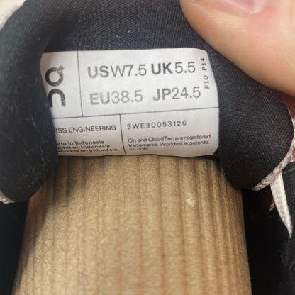 Serial #/Tag-UNT928901G25