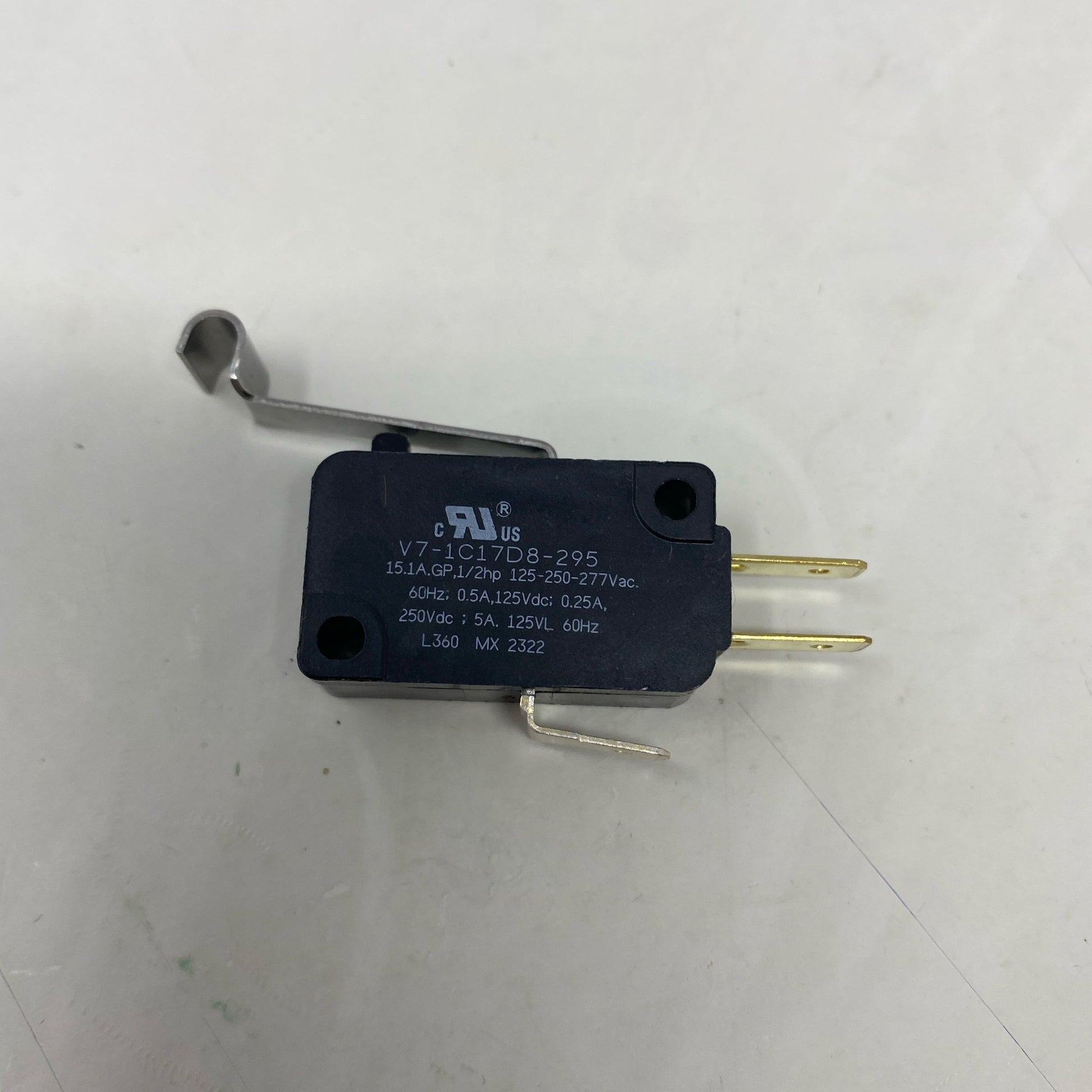 Serial #/Tag-UNT6939823ON