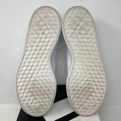 Bottom-LPNNH5LSL3VHV