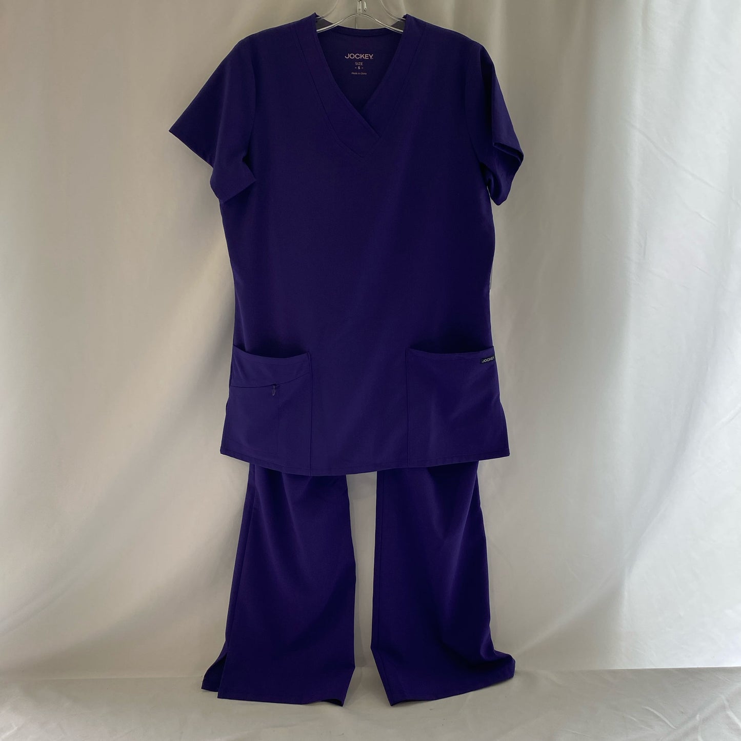 Front-UNT256968CKL
