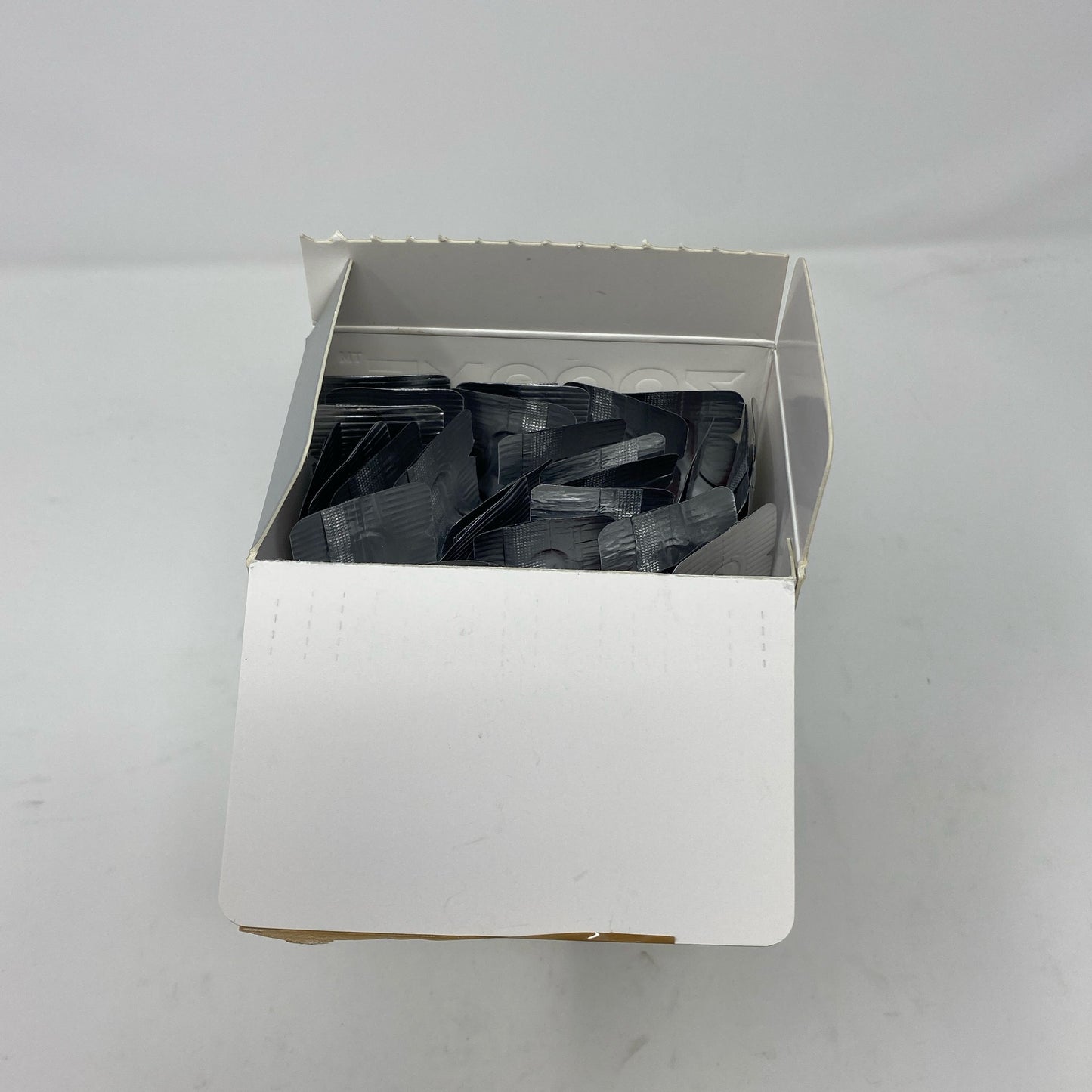 Back-UNT7497856CR