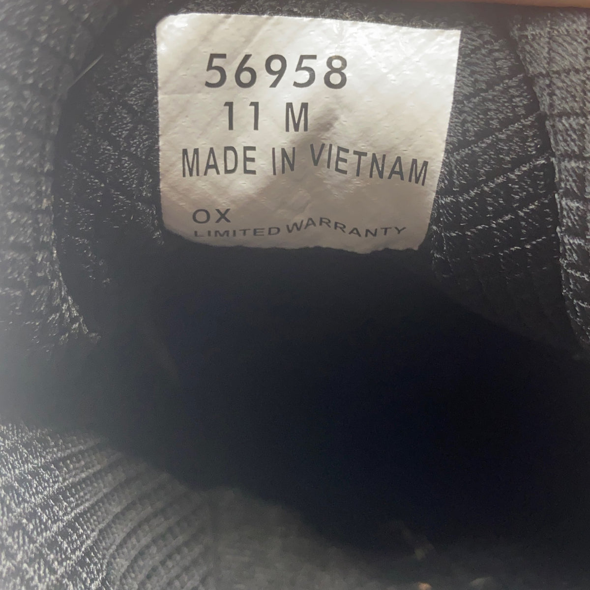 Serial #/Tag-UNT562278R6E