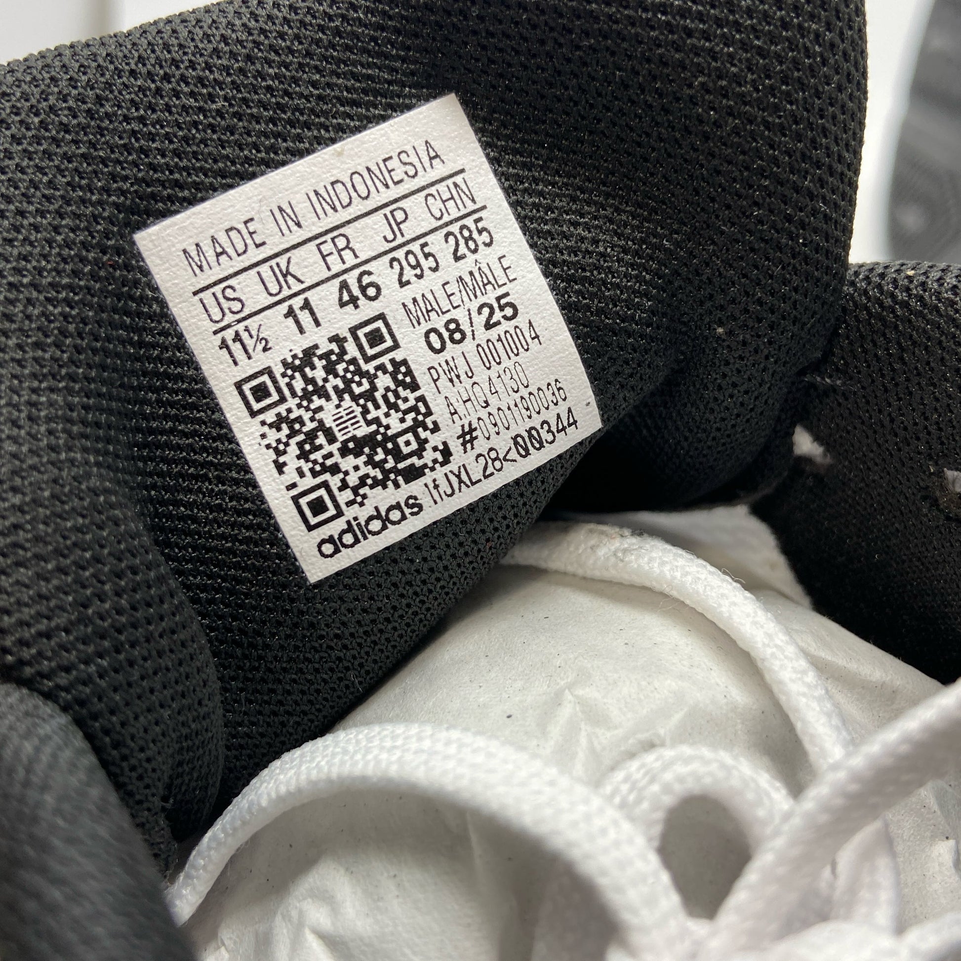 Serial #/Tag-UNT165669T3W