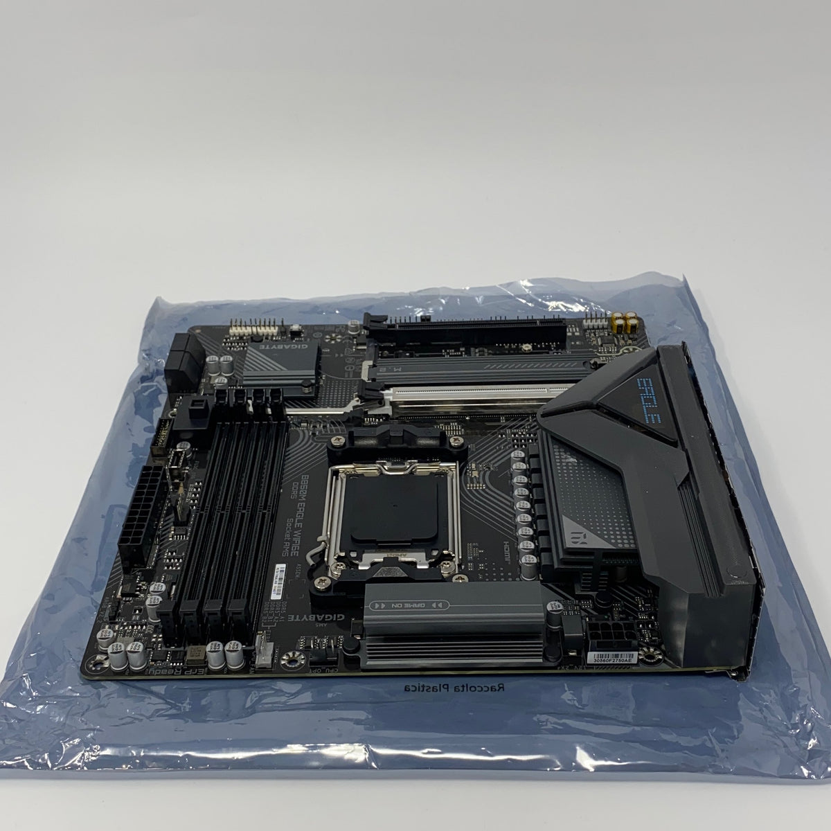 Left-UNT433118MYV