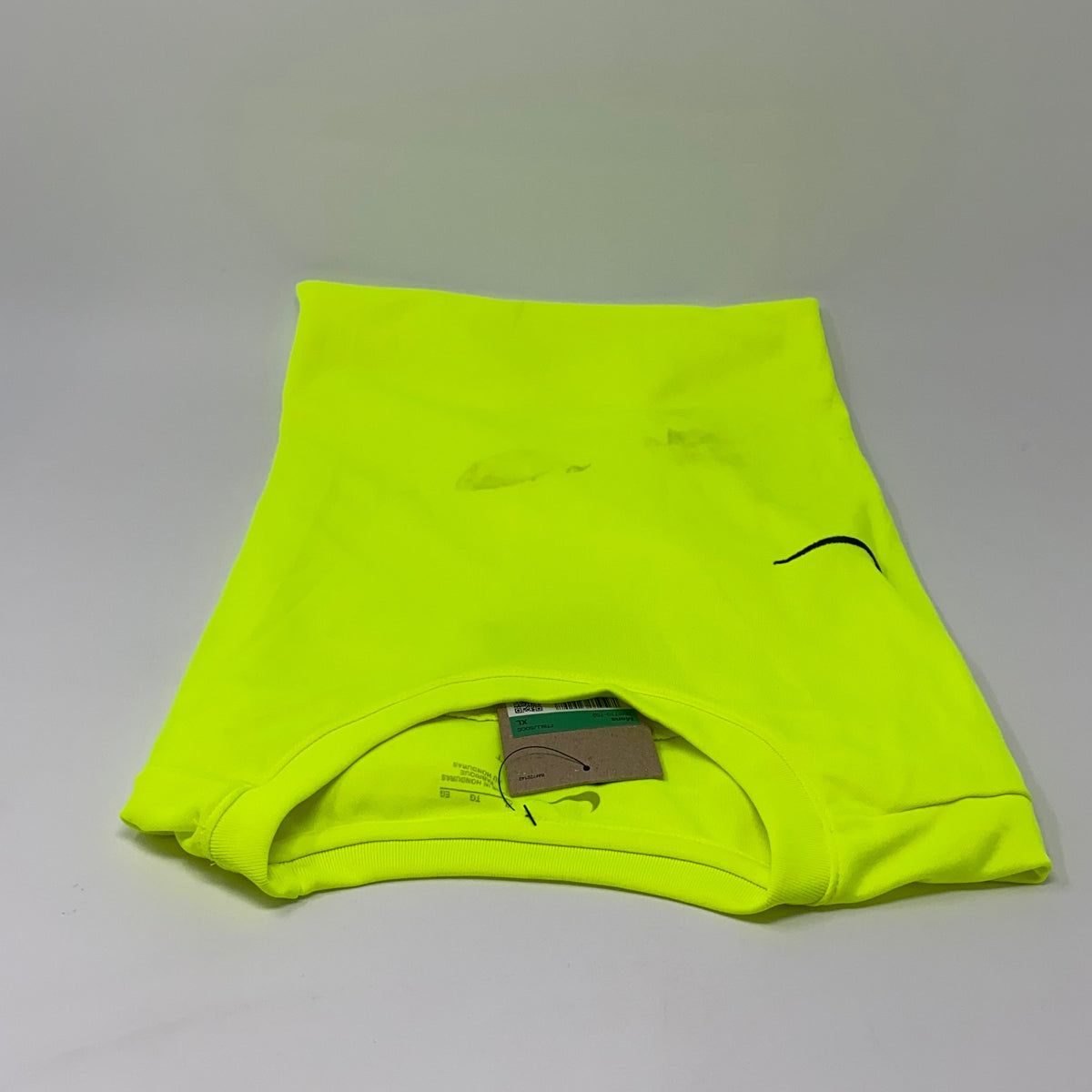 Back-UNT3064170JQ