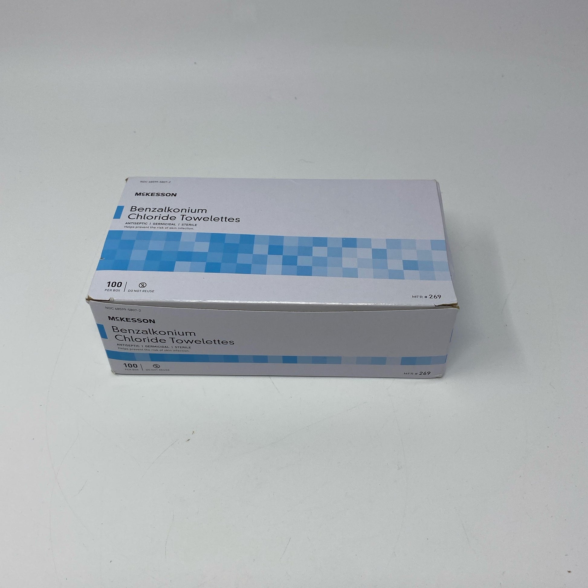 Front-UNT4589130A3