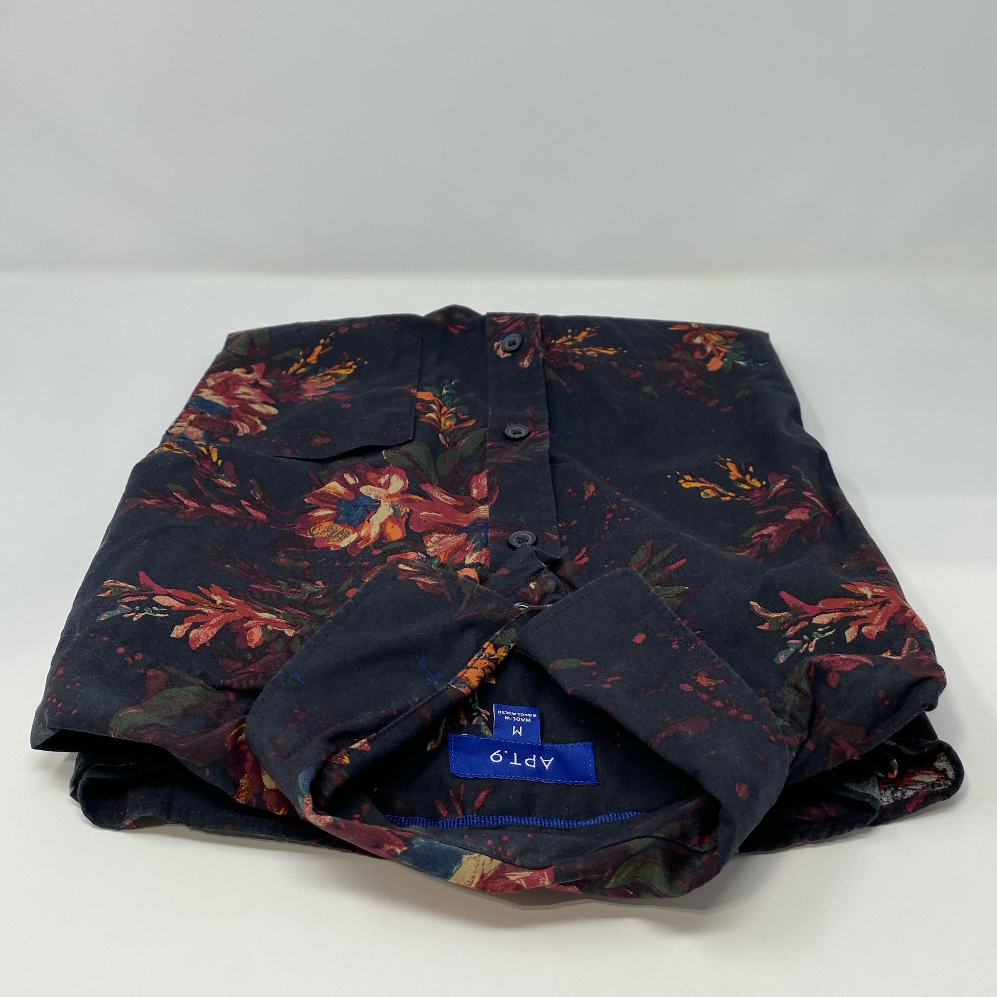 Back-UNT928147JX8