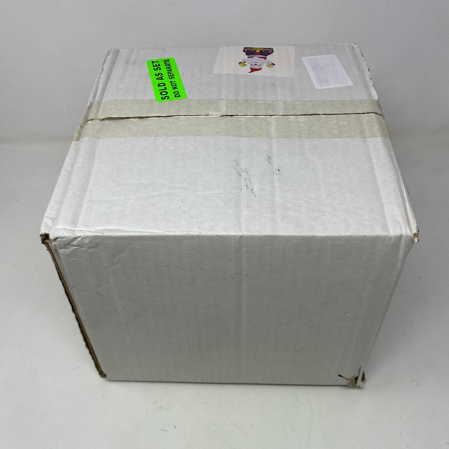 Back-UNT758651KQ4