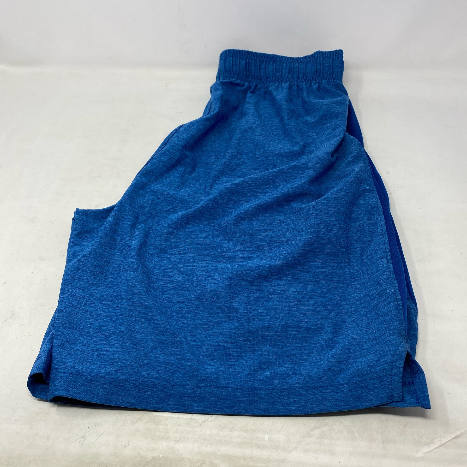 Back-UNT193517T06