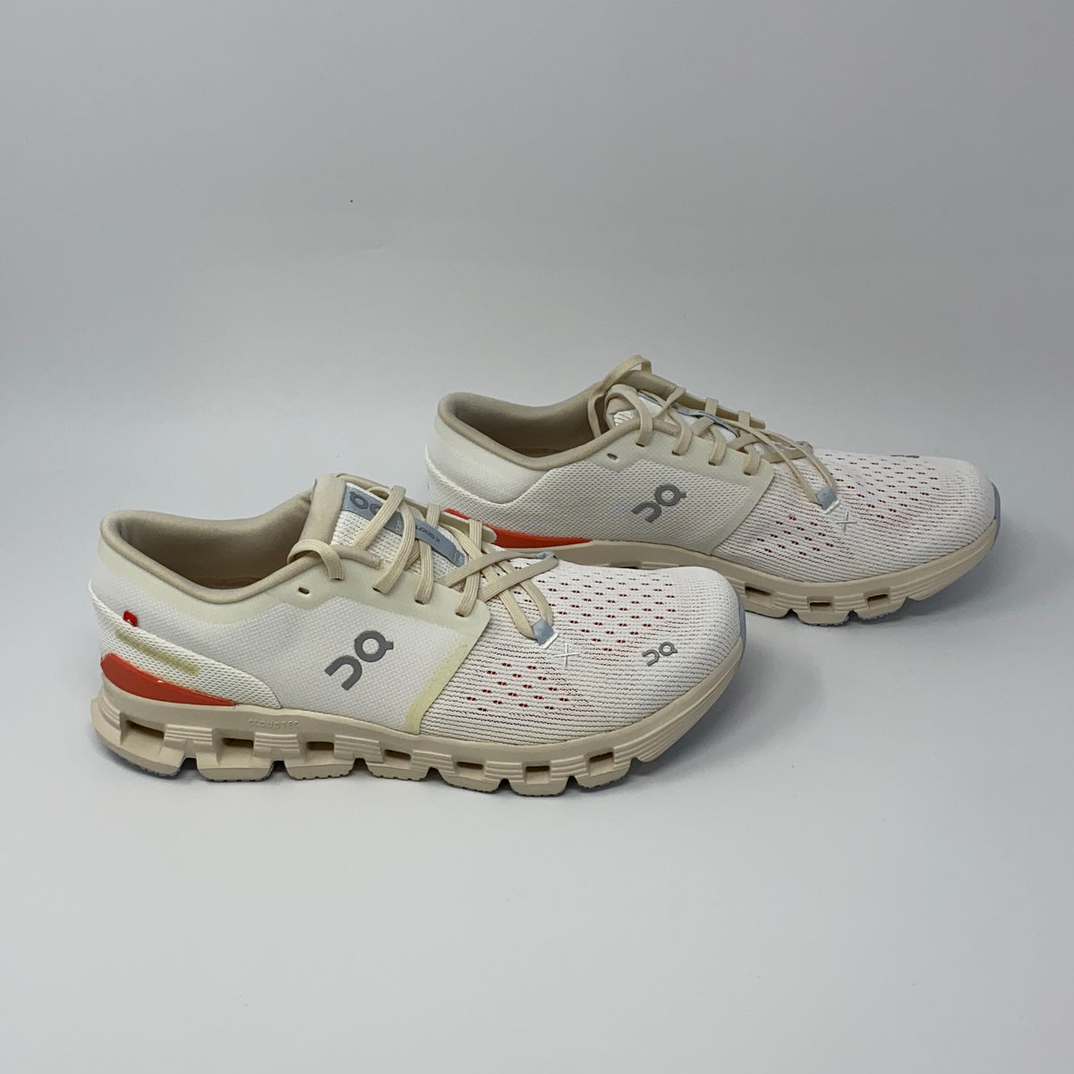 Front-UNT6962664R9