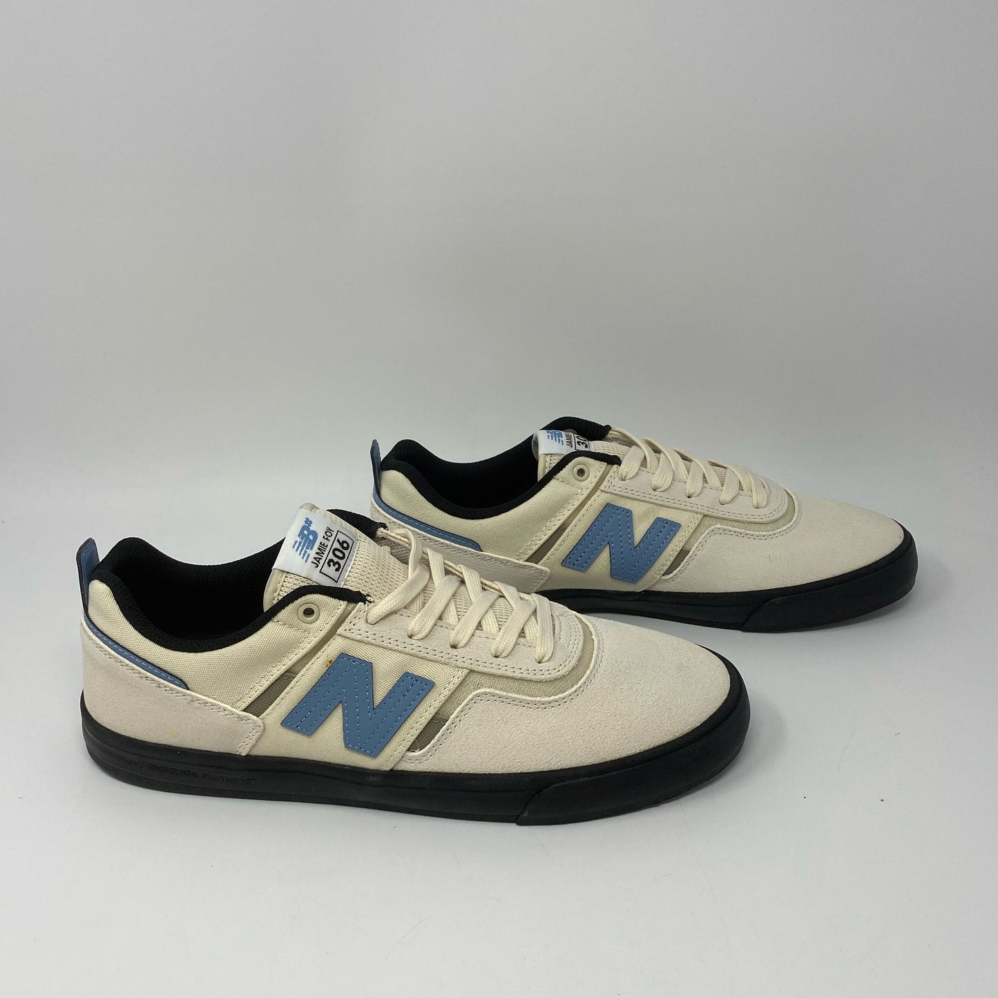 Front-UNT754002197