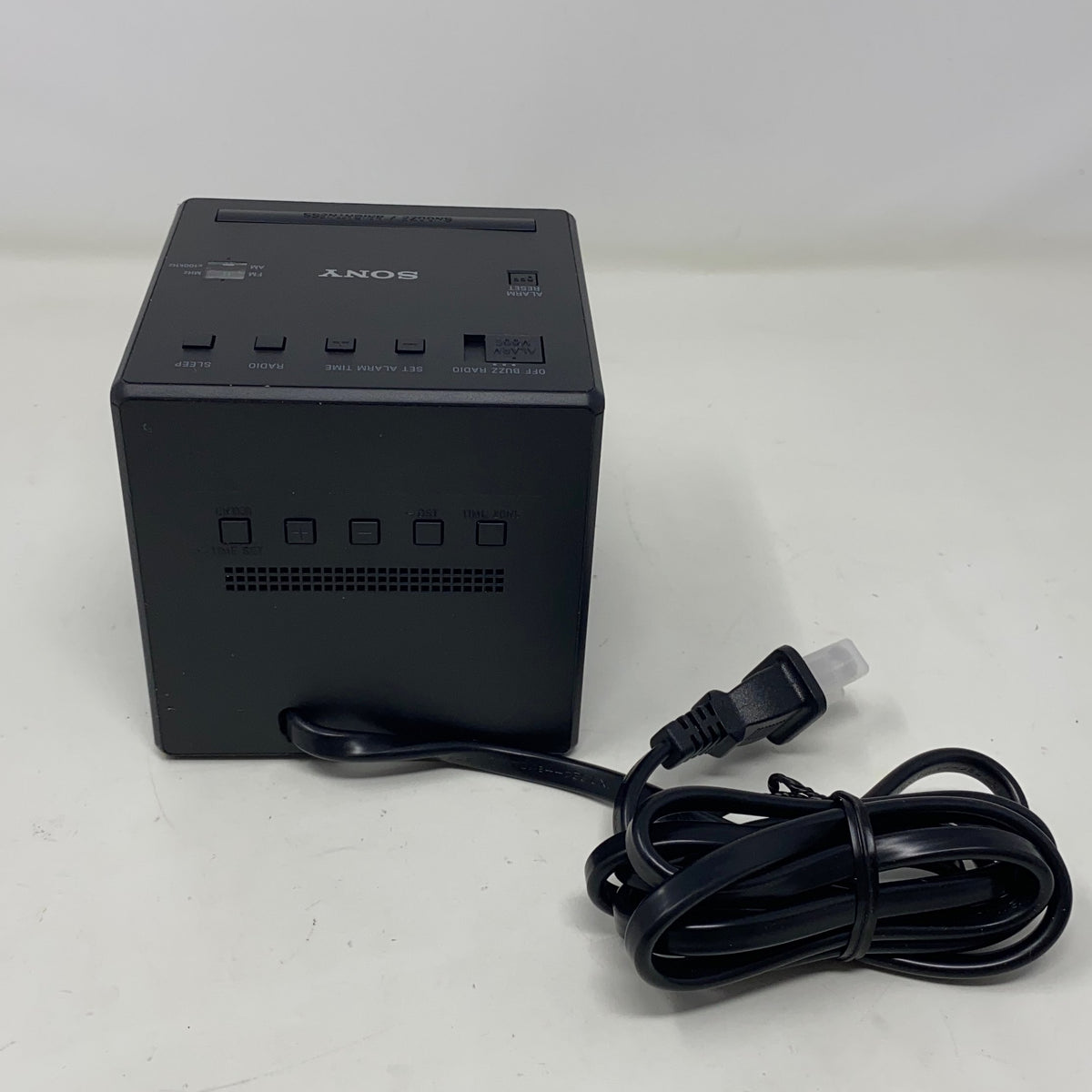Back-UNT608091ZT7