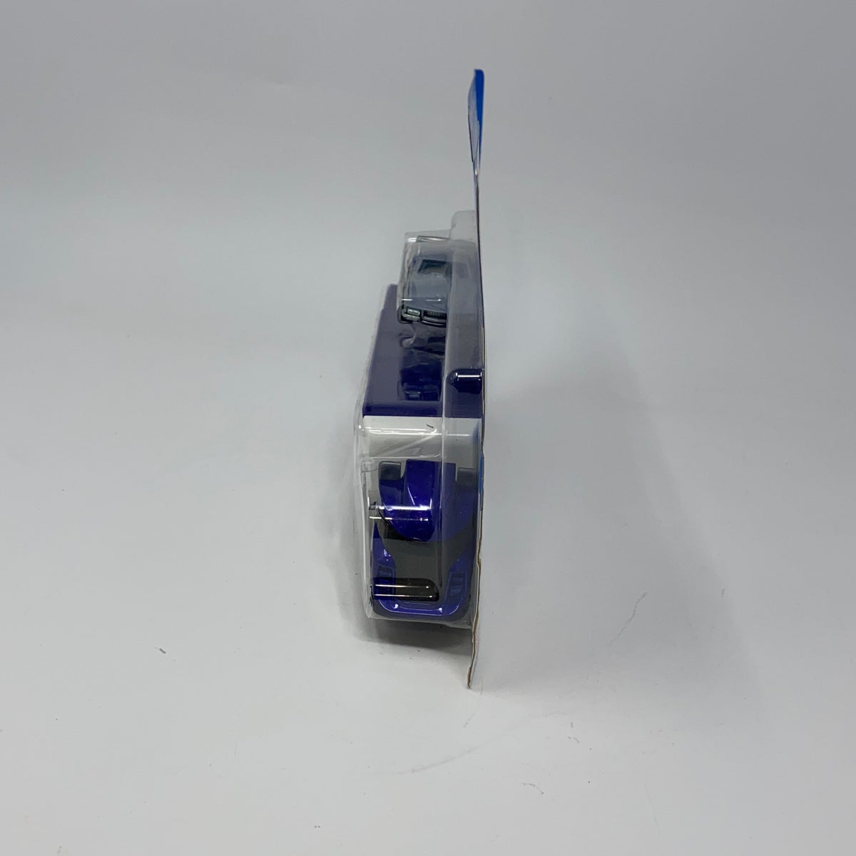 Right-UNT696347VCJ2