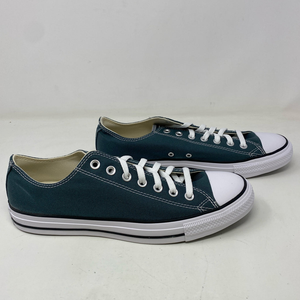 Front-LPNNG5RQ6HCW9