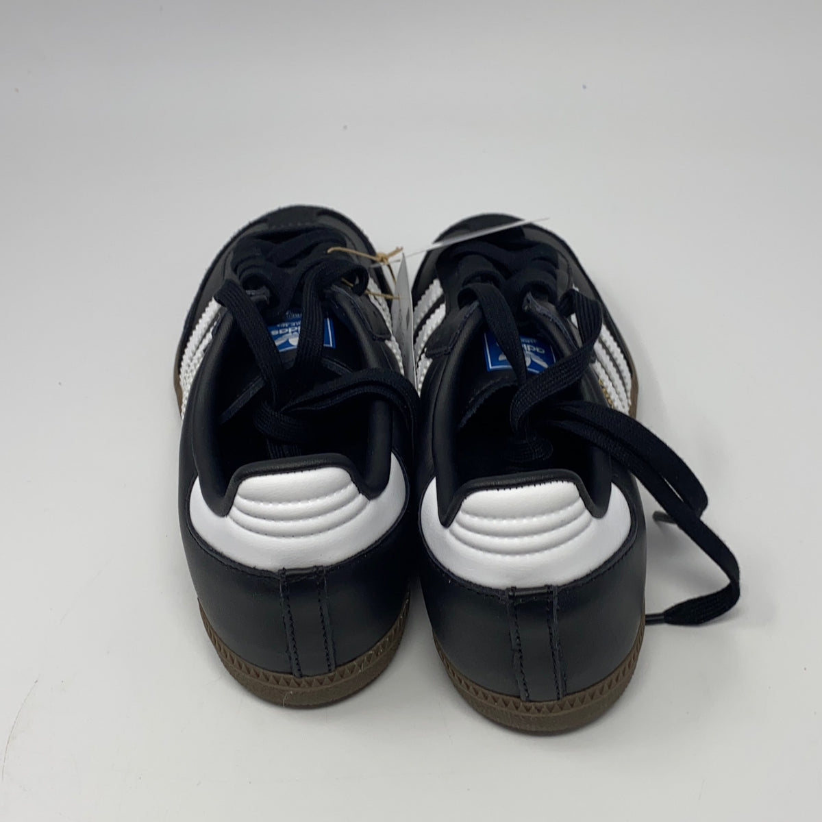 Right-UNT684358NOS