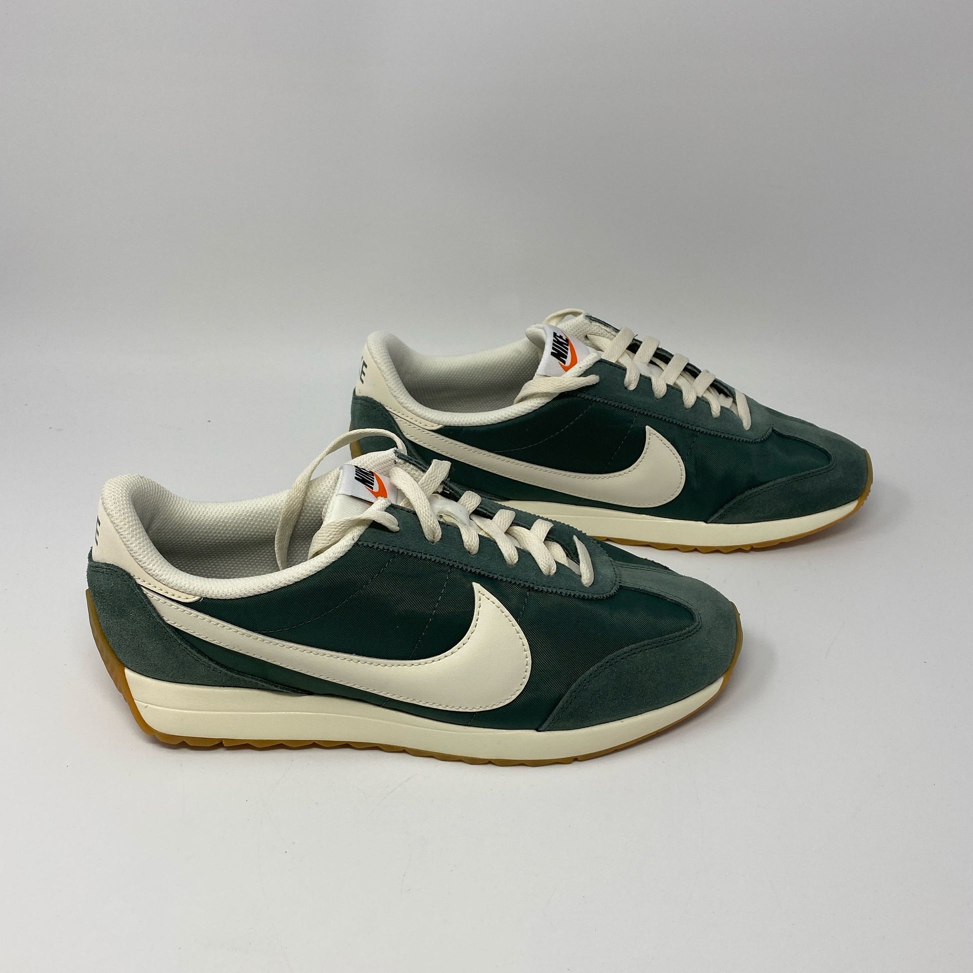 Front-UNT919775O00