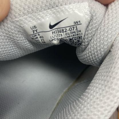Serial #/Tag-UNT632967WF9
