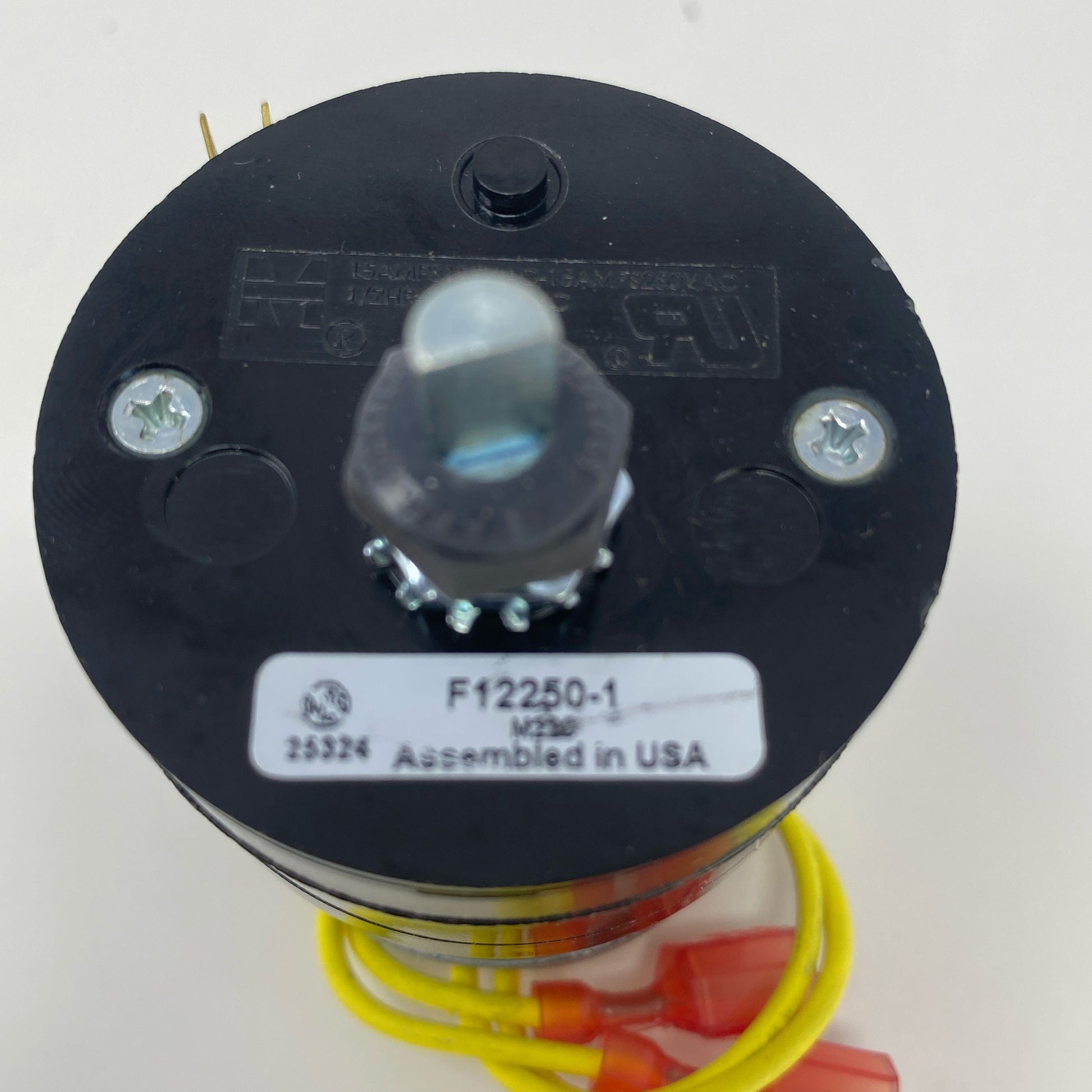 Serial #/Tag-UNT596221P4O