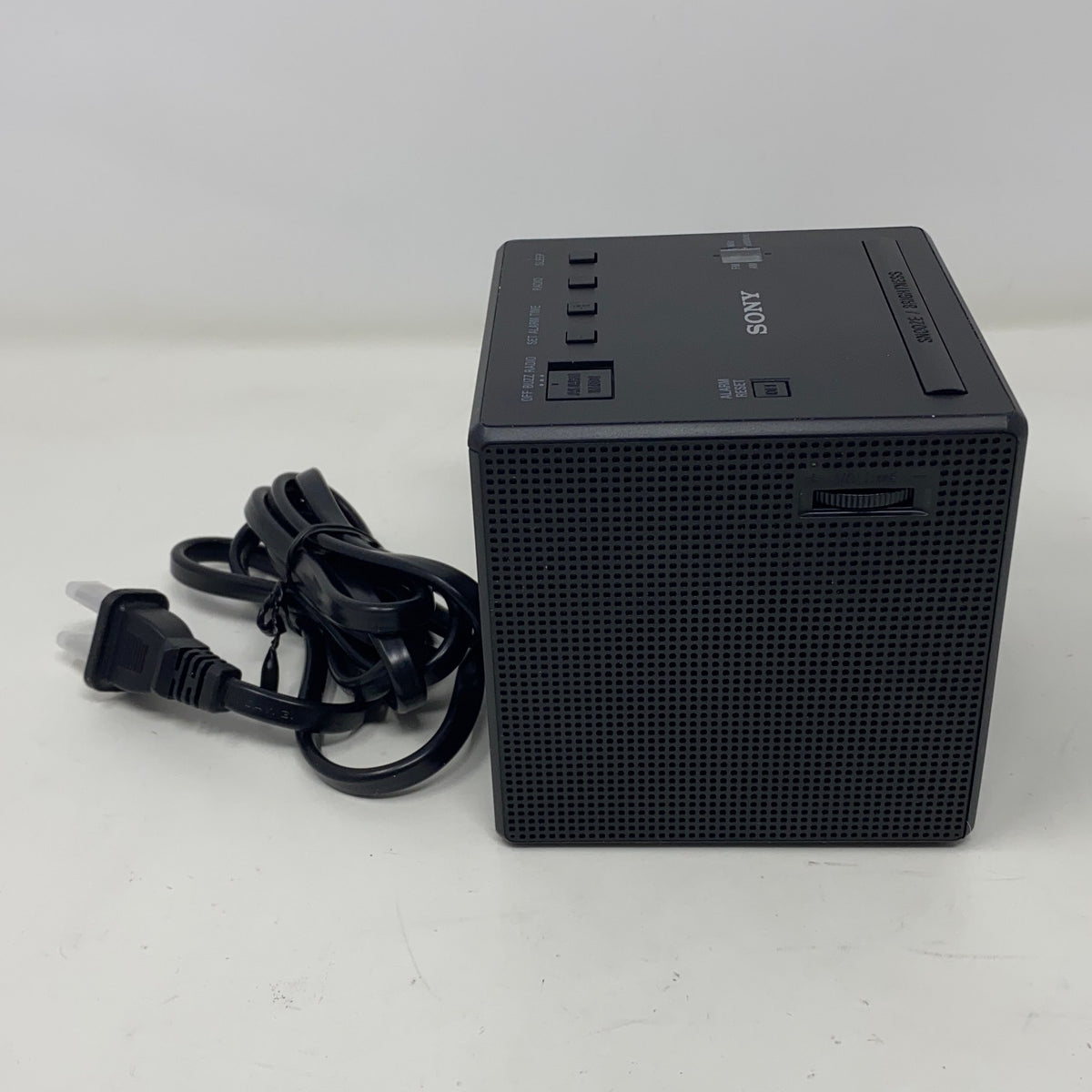 Left-UNT608091ZT7