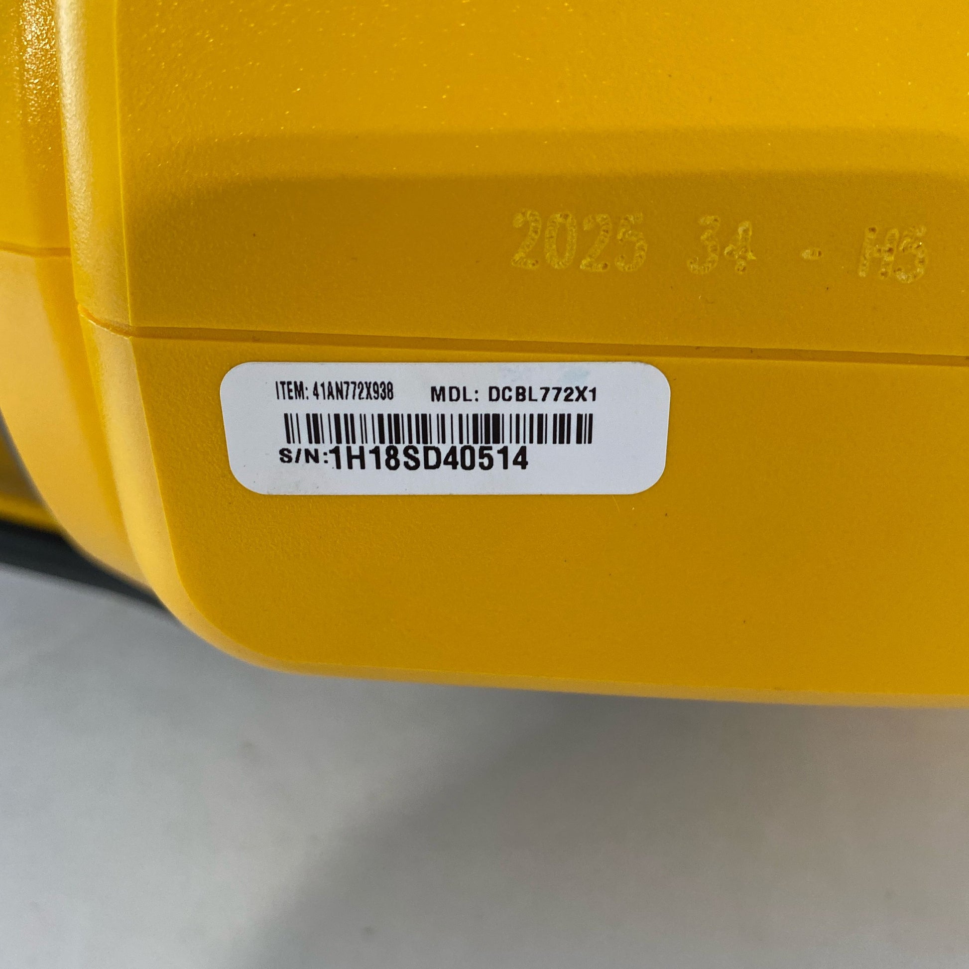 Serial #/Tag-LPNNA6J3RN4ZL