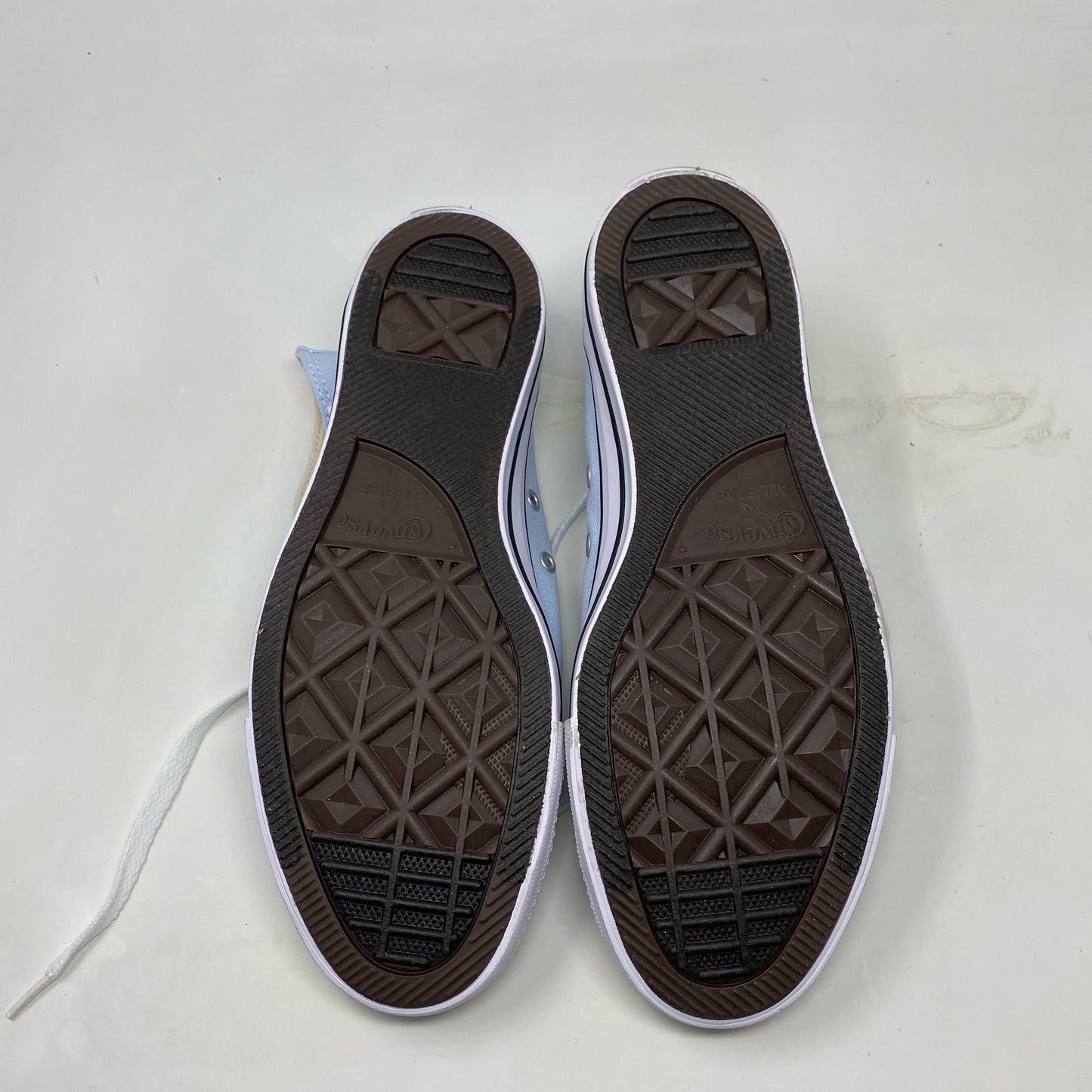 Bottom-UNT976240CZG