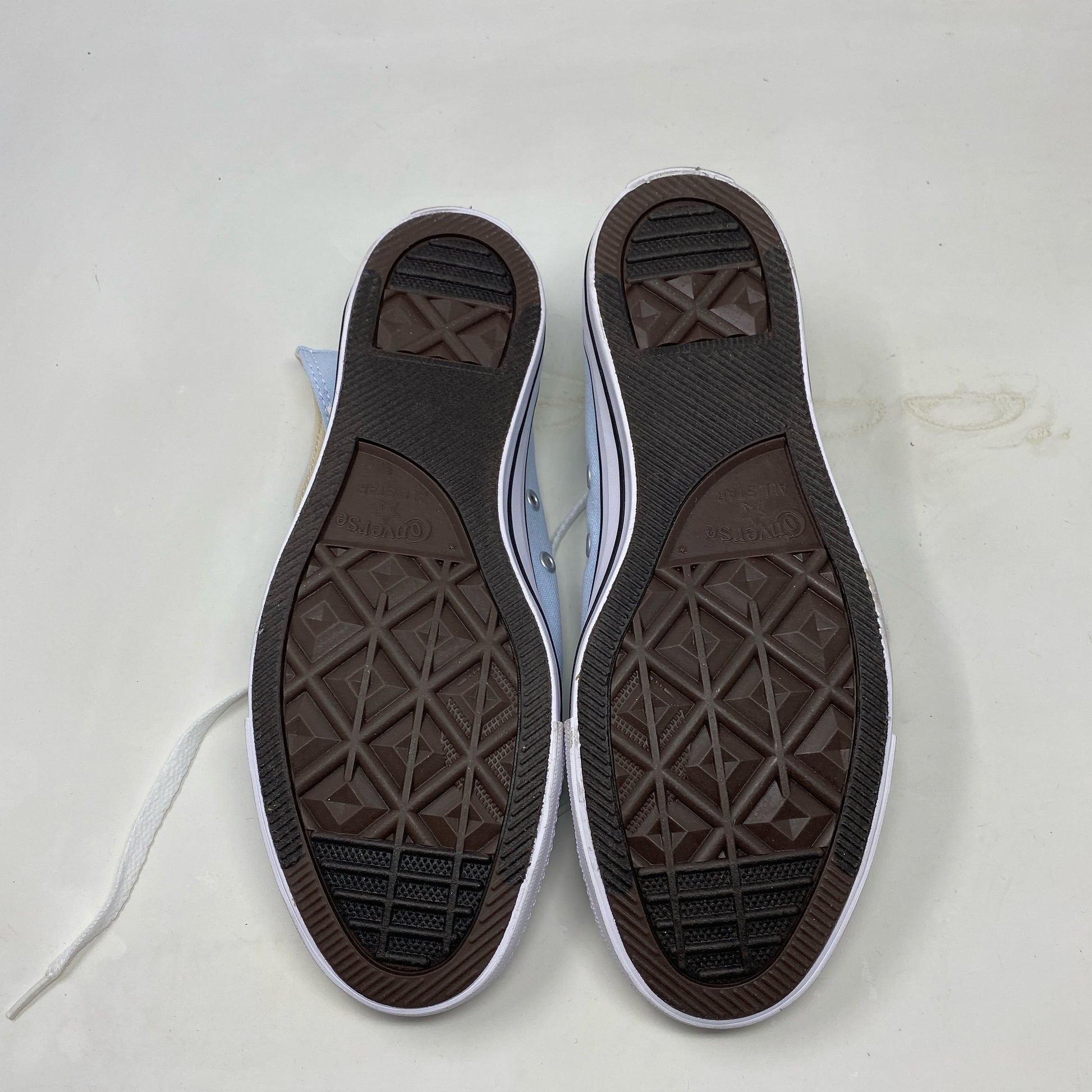 Bottom-UNT976240CZG