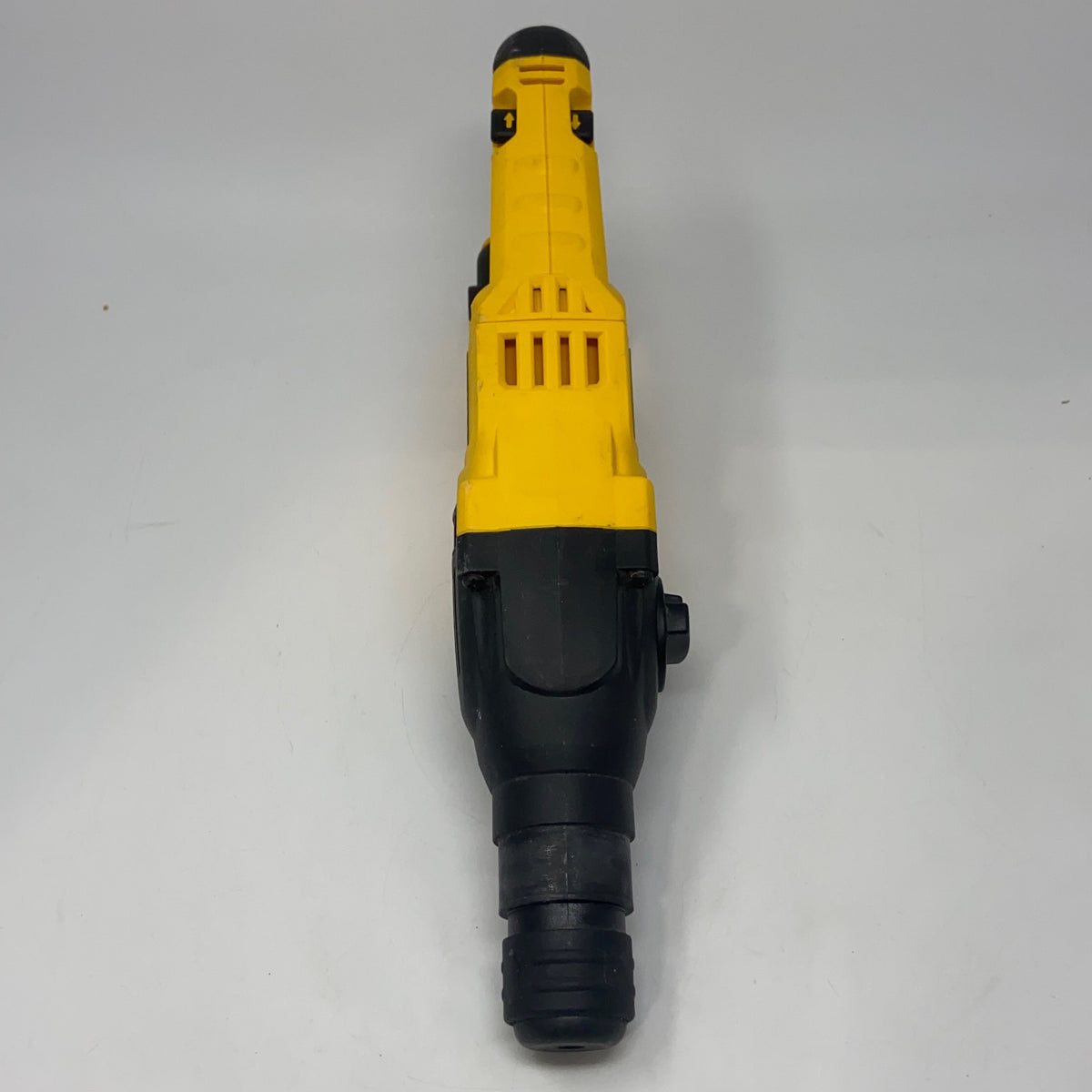 Left-UNT910105LZA