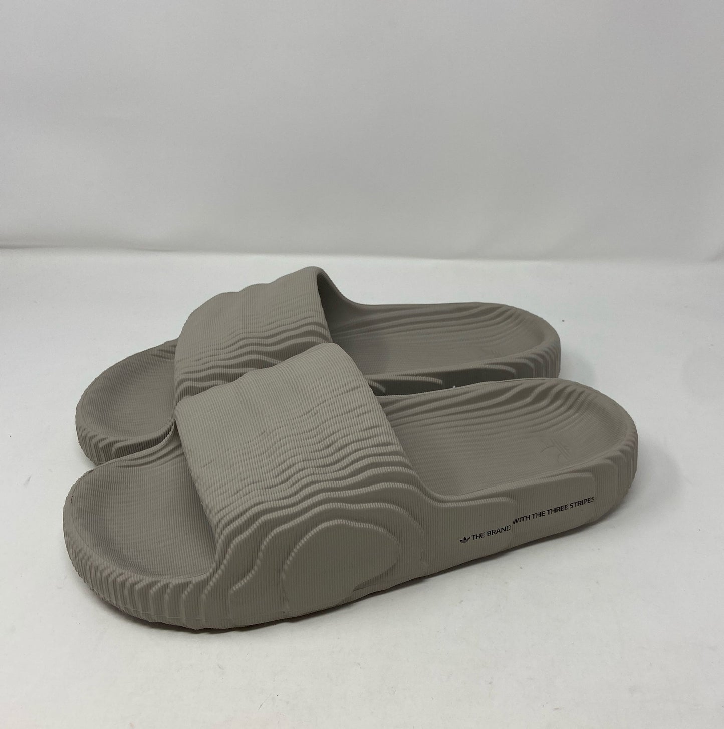 Right-LPNRRHV1994008