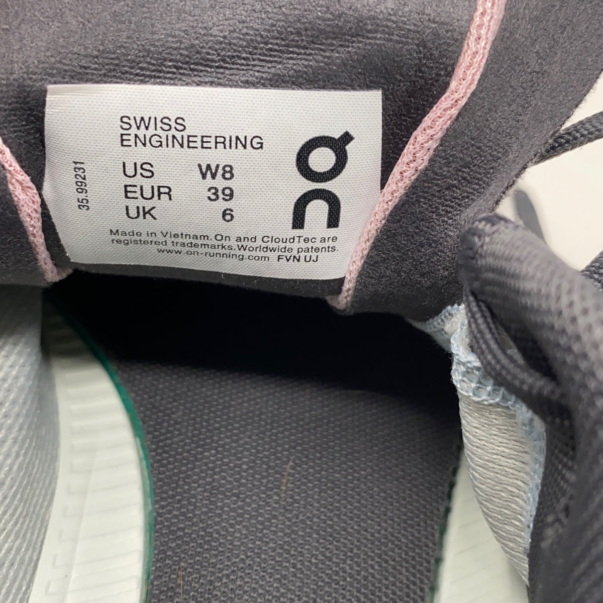 Serial #/Tag-LPNPMGU0573758