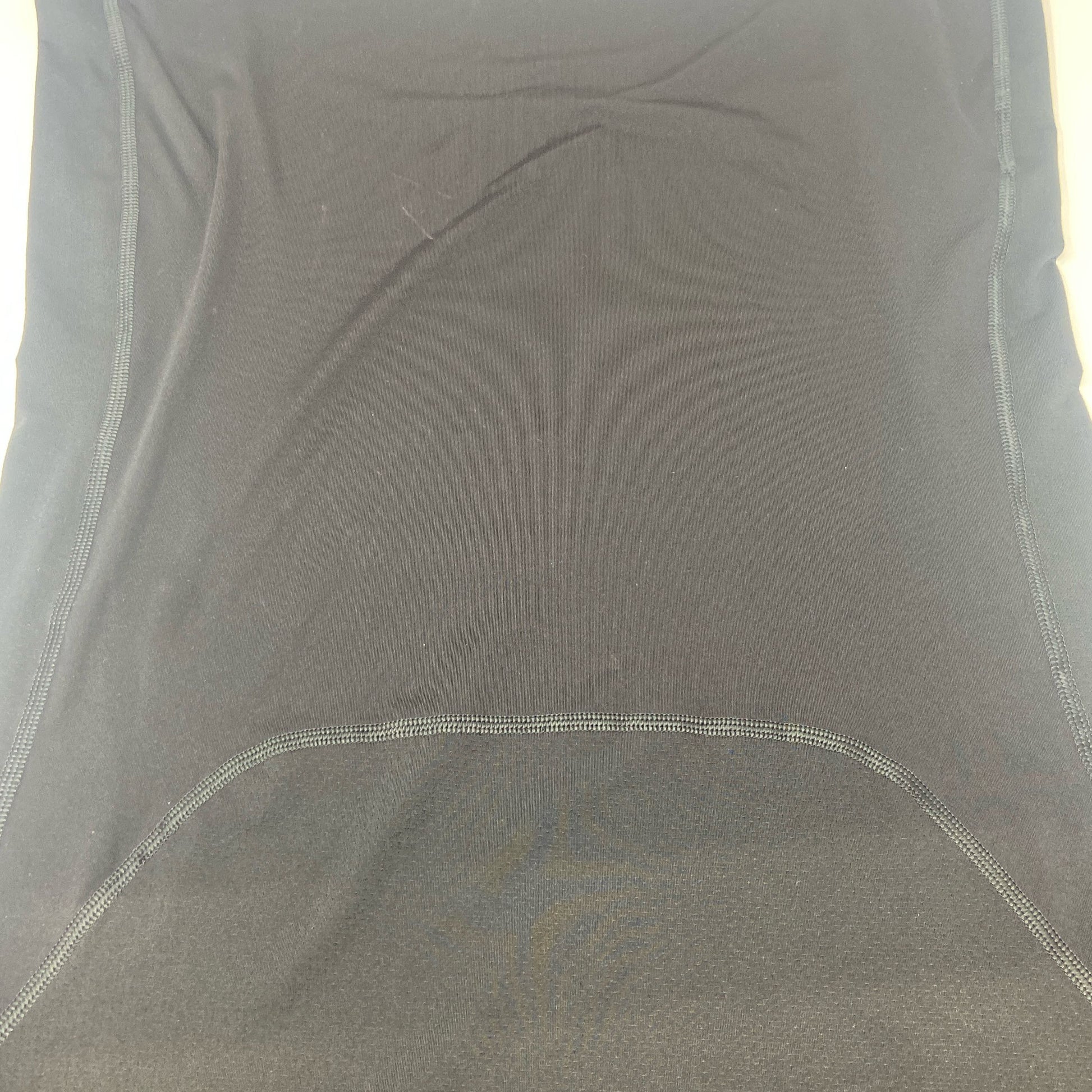 Back-UNT6812953DA