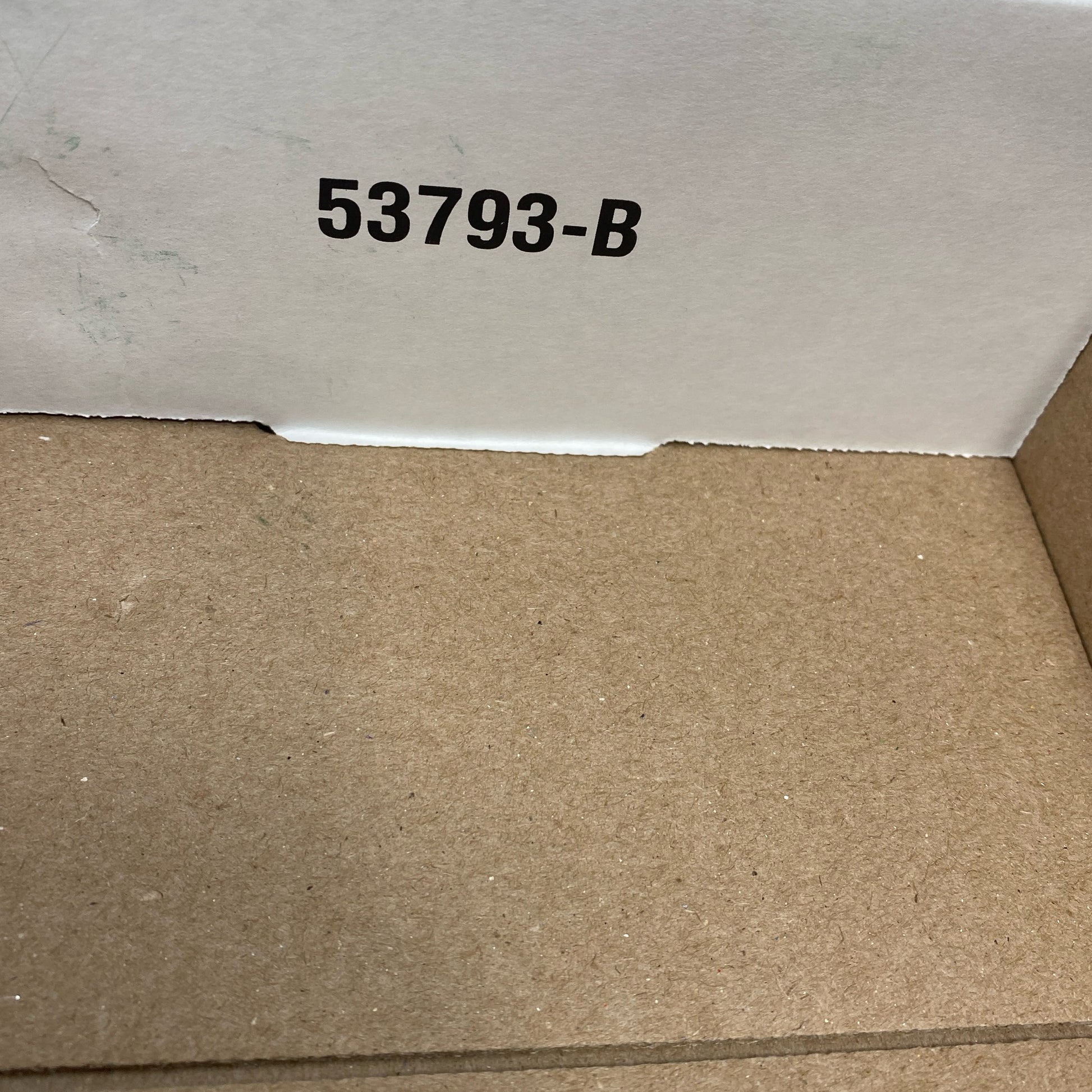 Serial #/Tag-LPNNE68L5PH6Z