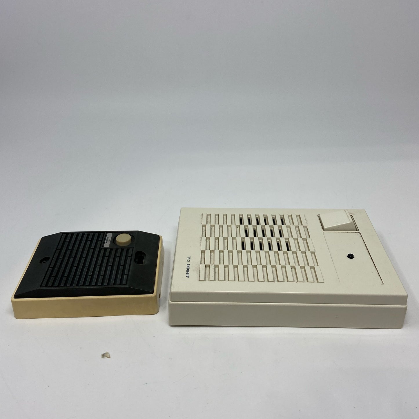 Left-UNT8533111ZV