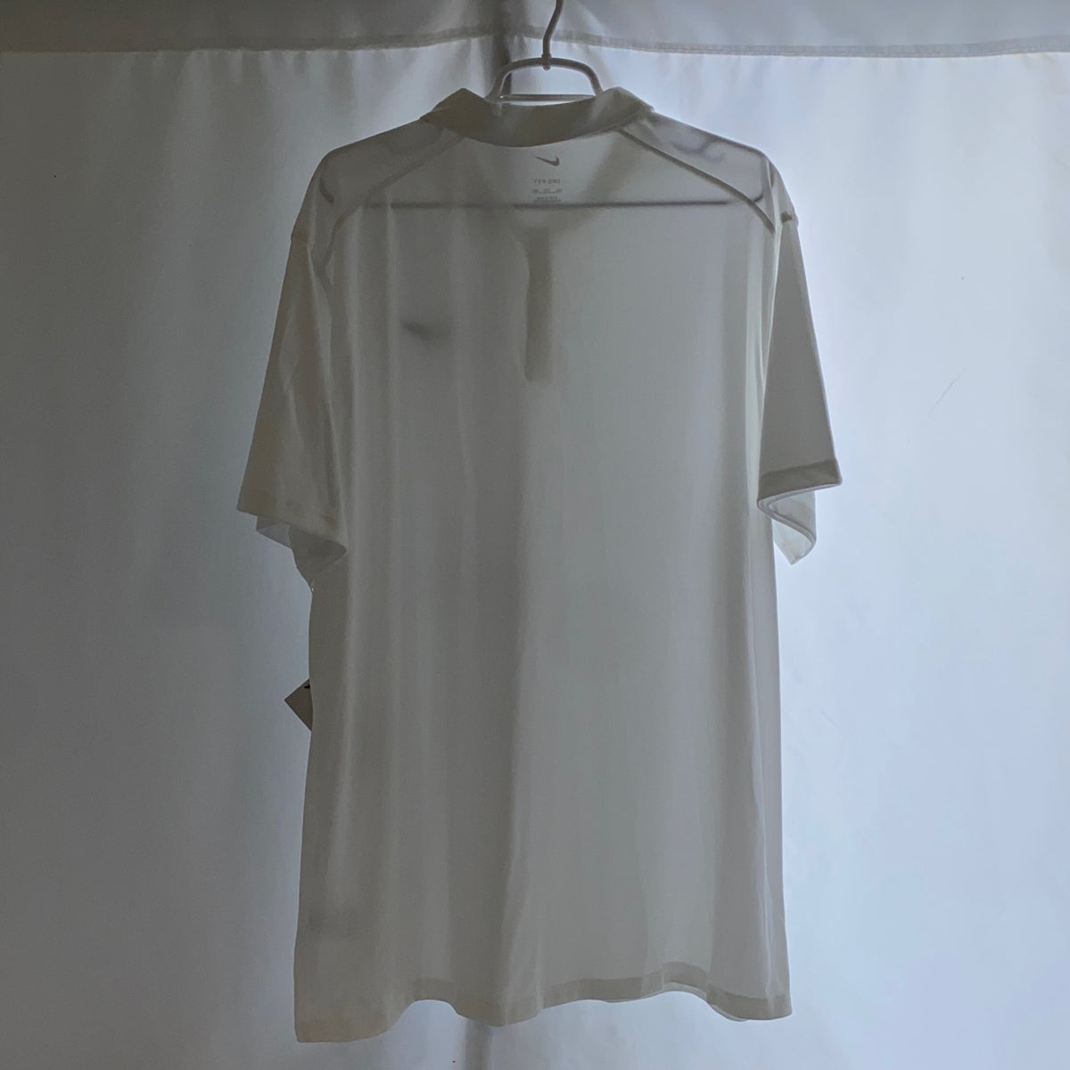 Back-UNT351205G8T