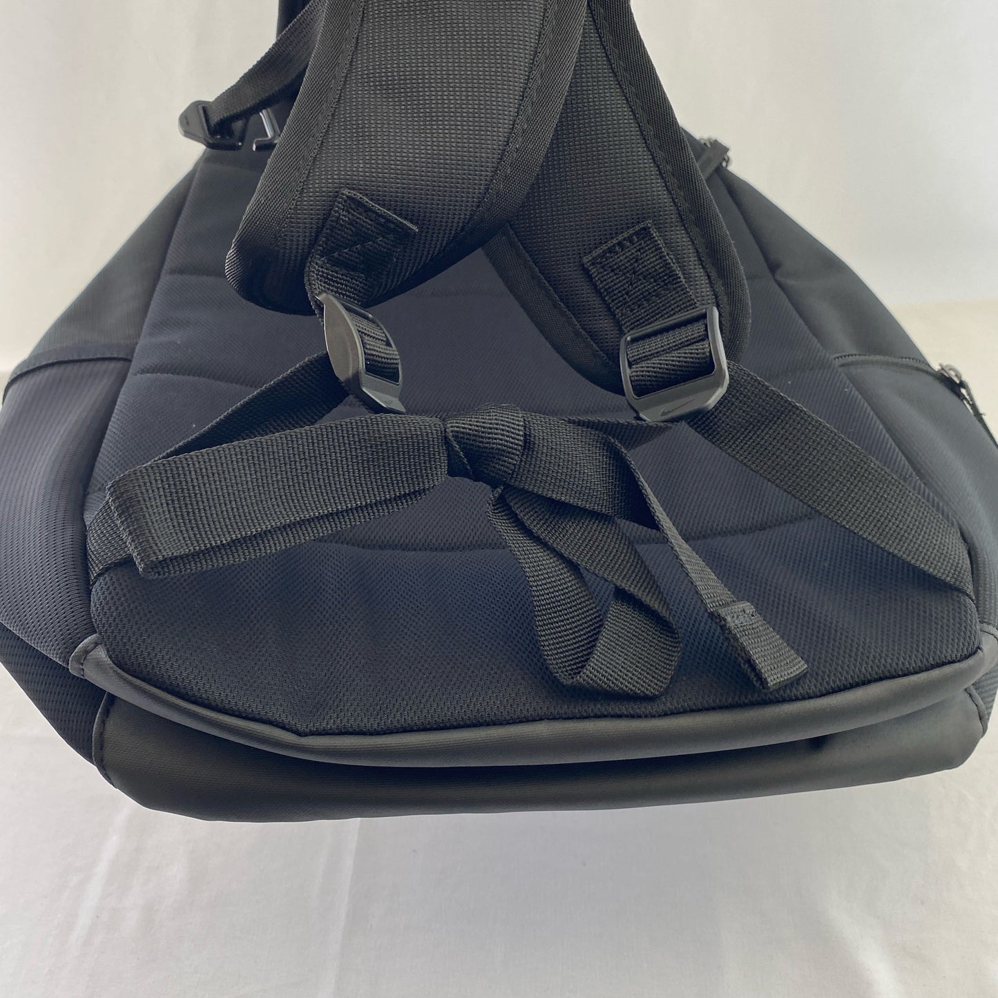 Bottom-UNT600049KJK