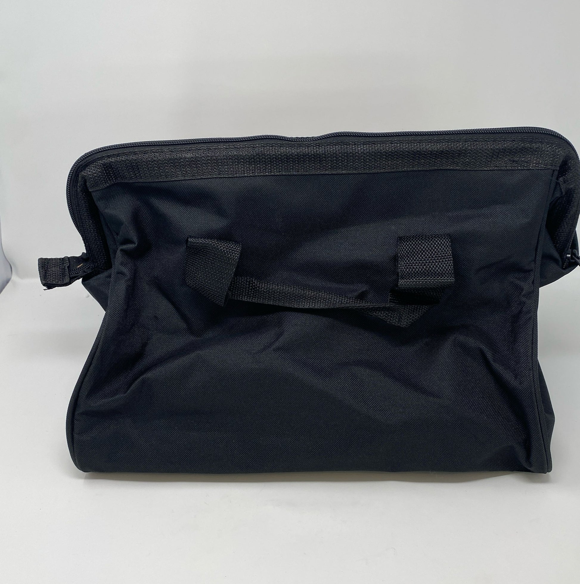 Back-UNT37076626L