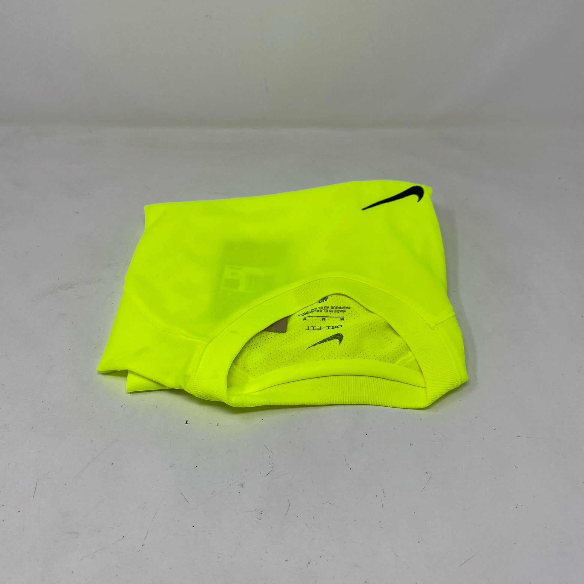 Back-LPNPMGQ8130840
