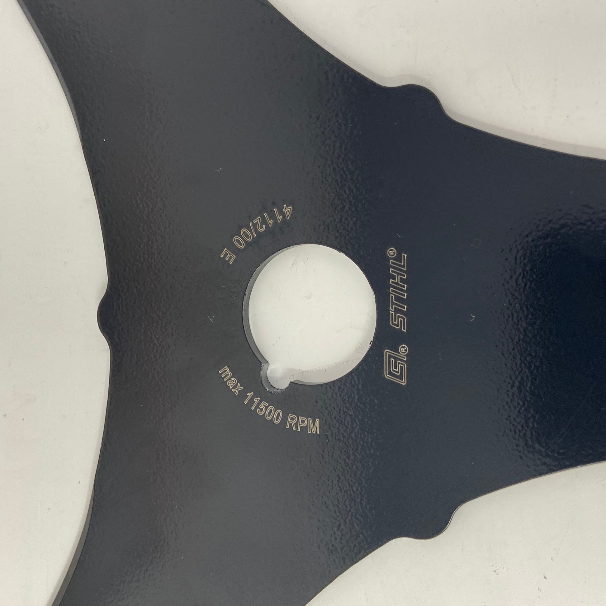 Bottom-UNT906833SQV