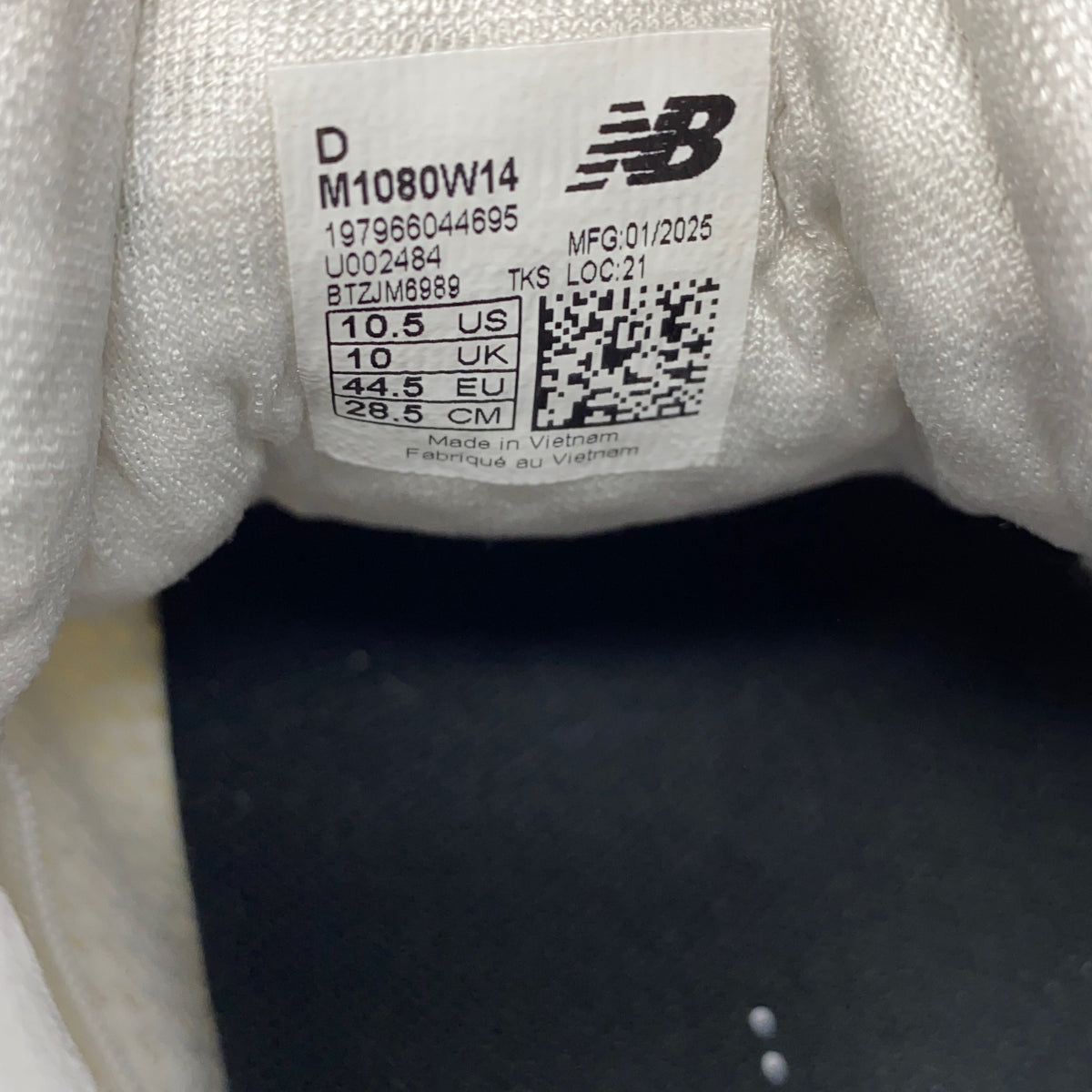 Serial #/Tag-LPNRRJO6902709