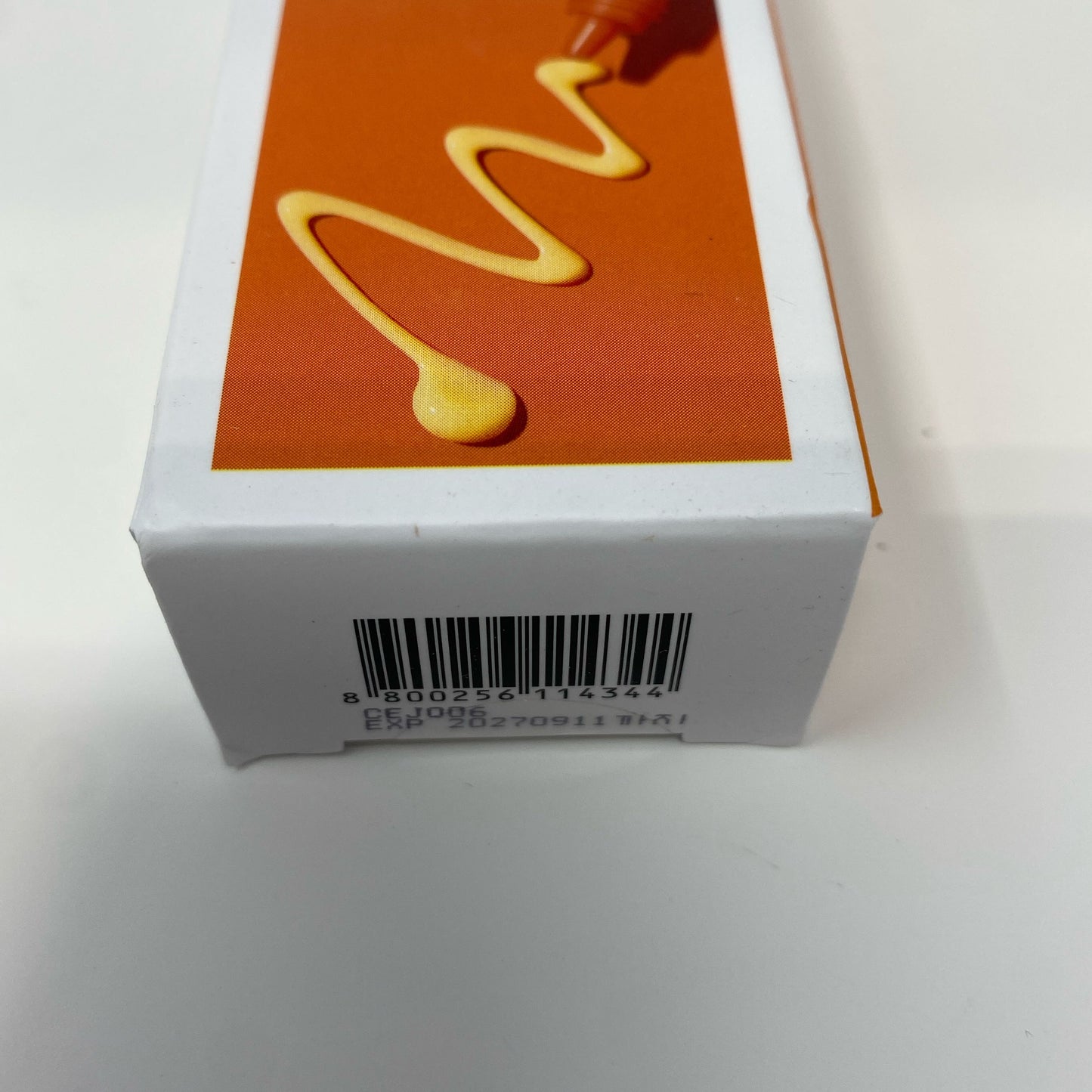 Serial #/Tag-UNT5983789D5