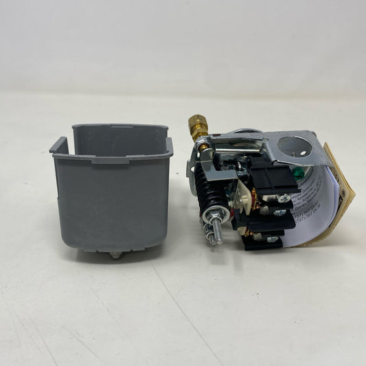 Front-UNT790851E7V